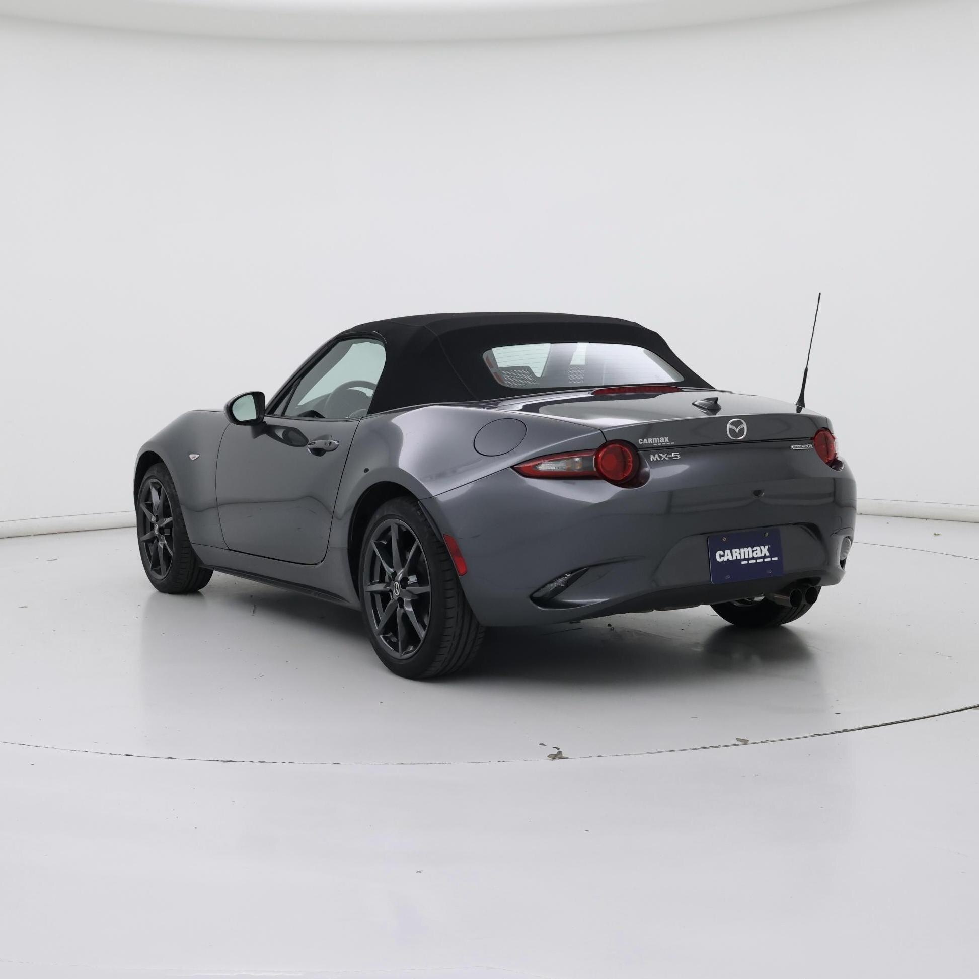 Thumbnail: 2022 Mazda MX-5 Miata - 2