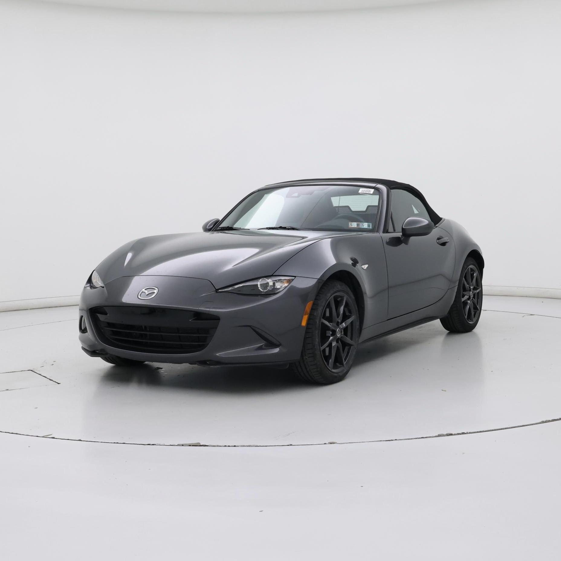 Thumbnail: 2022 Mazda MX-5 Miata - 4