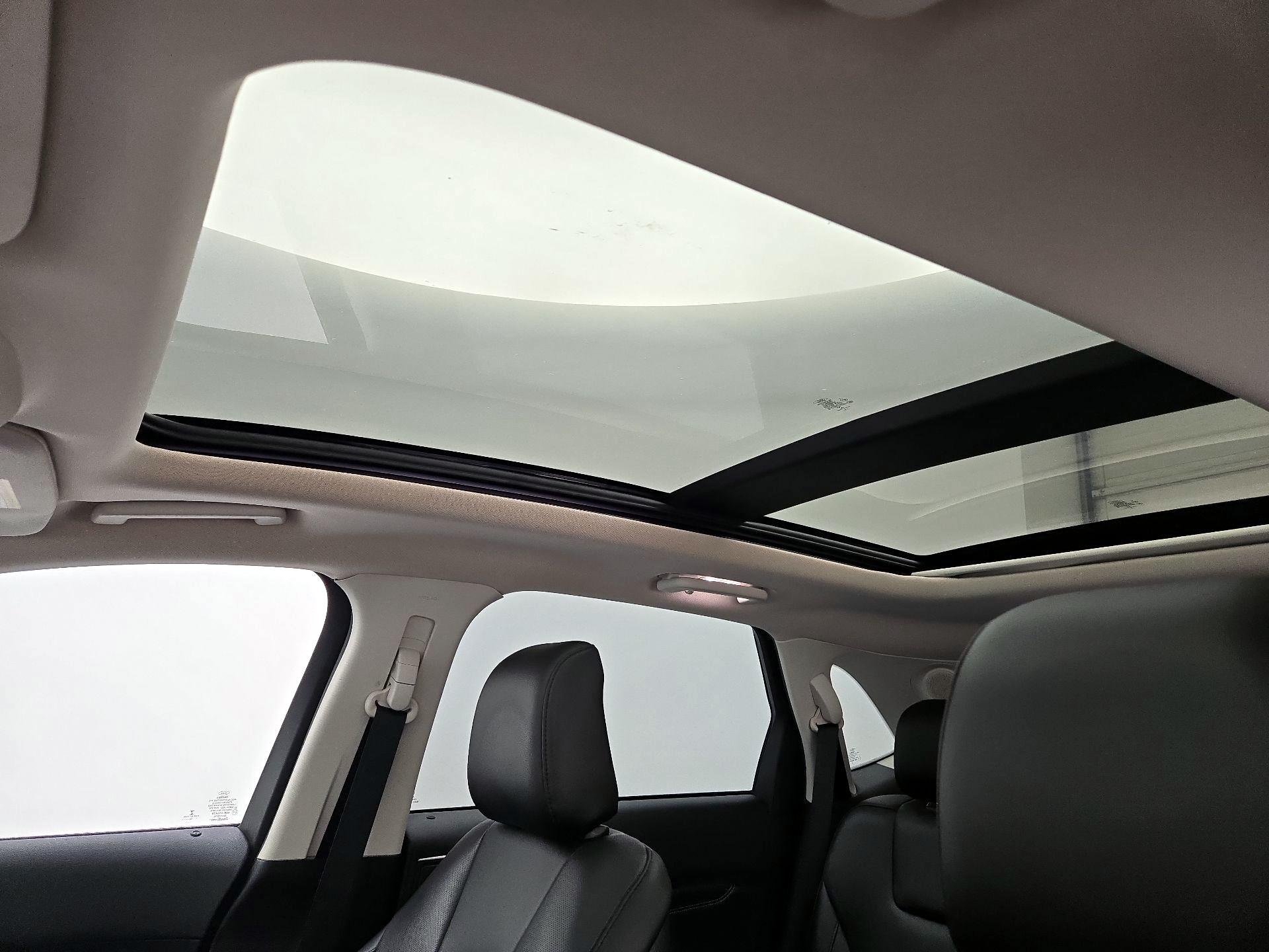 Thumbnail: 2020 Ford Edge - 20