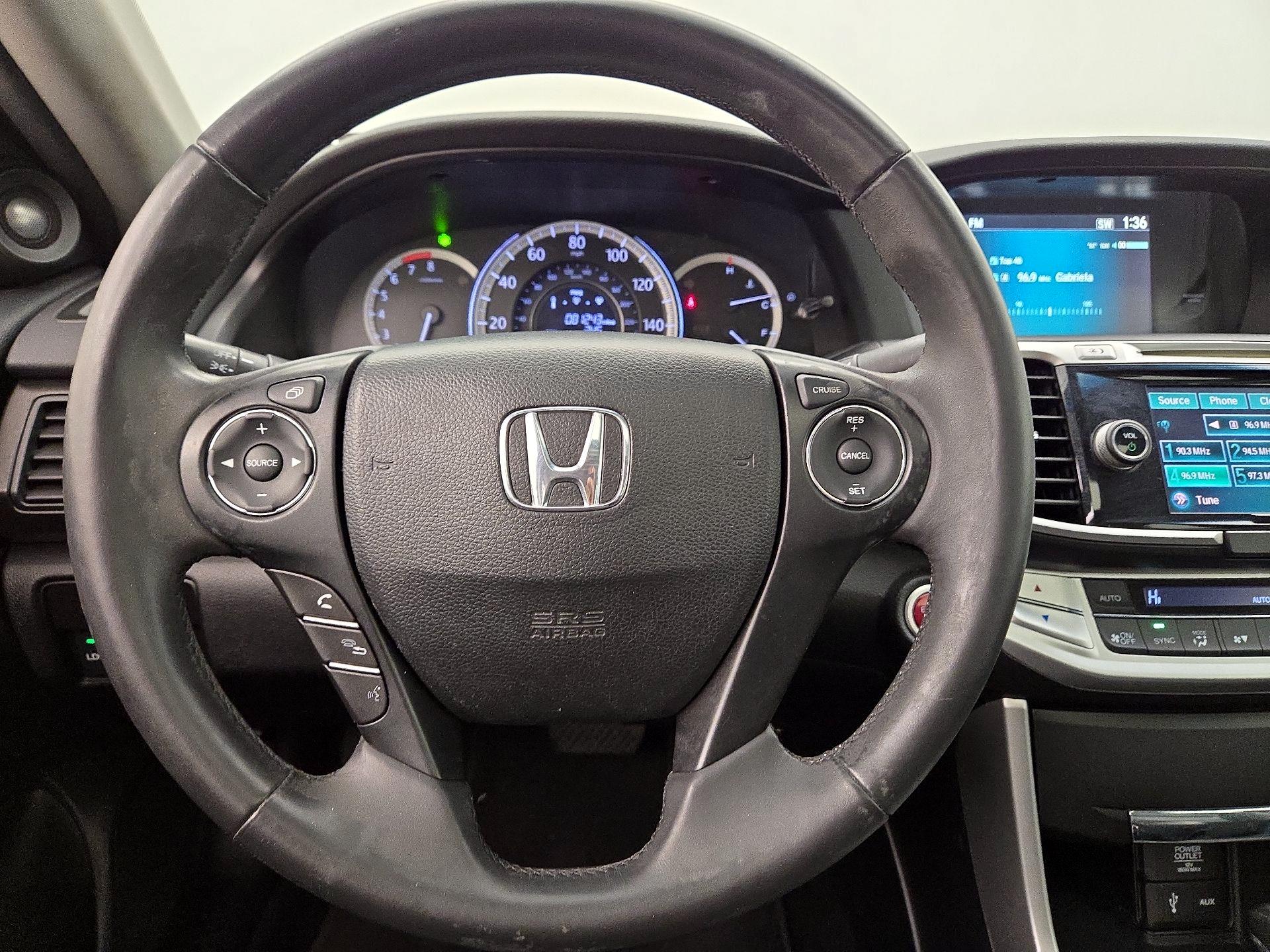 Thumbnail: 2015 Honda Accord - 10