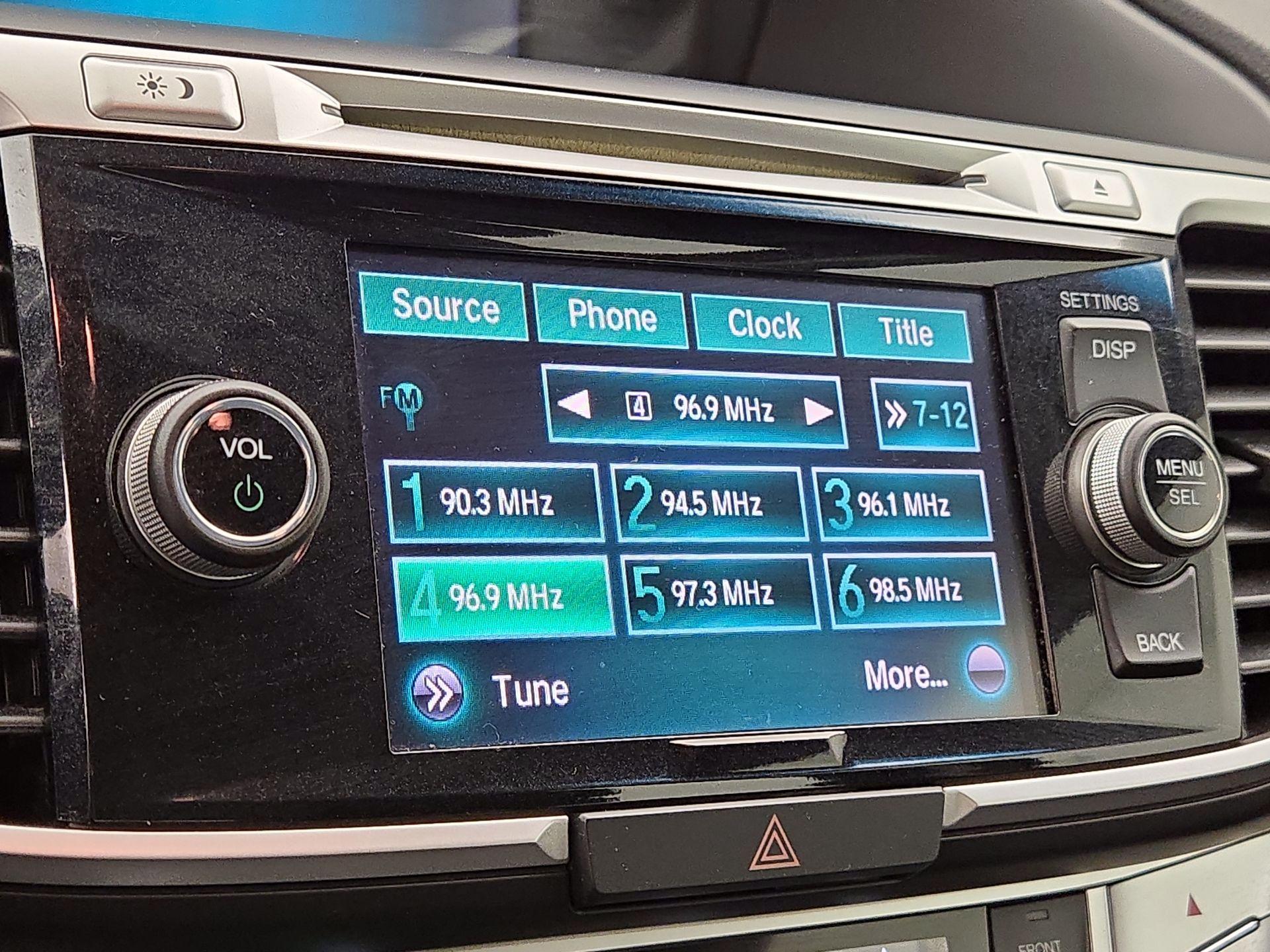 Thumbnail: 2015 Honda Accord - 14