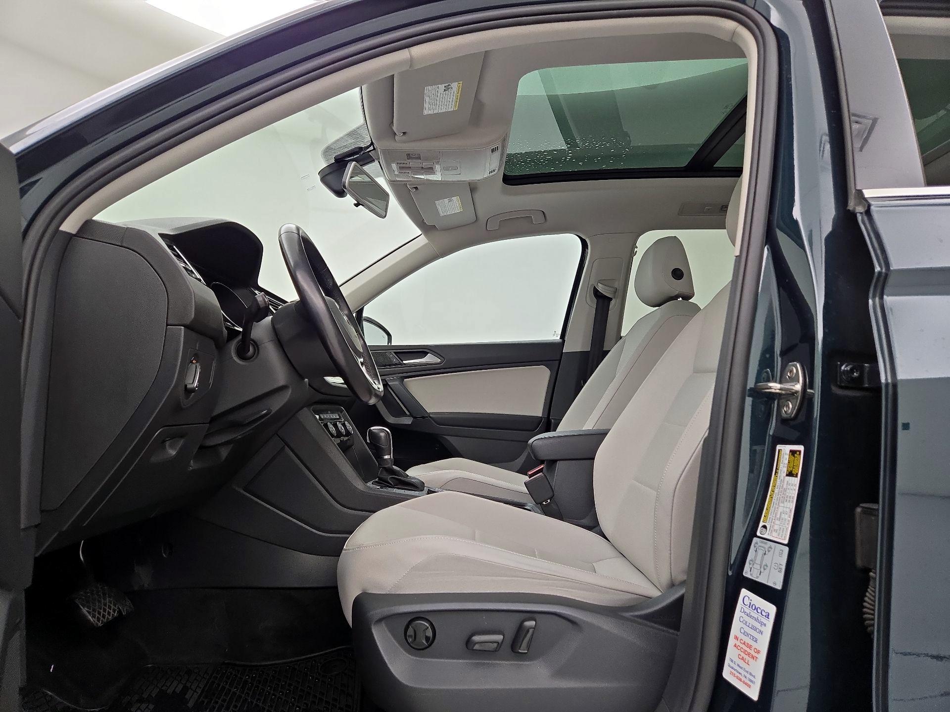 Thumbnail: 2019 Volkswagen Tiguan - 11