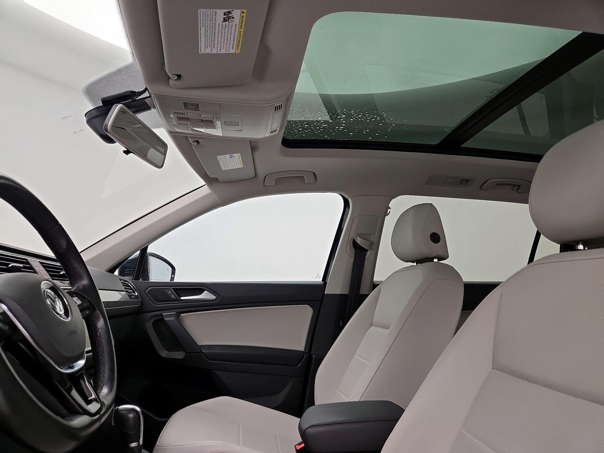 Thumbnail: 2019 Volkswagen Tiguan - 18