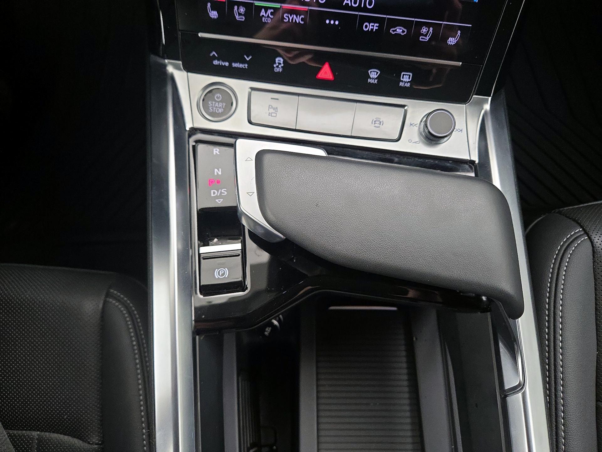 Thumbnail: 2024 Audi Q8 e-tron - 18