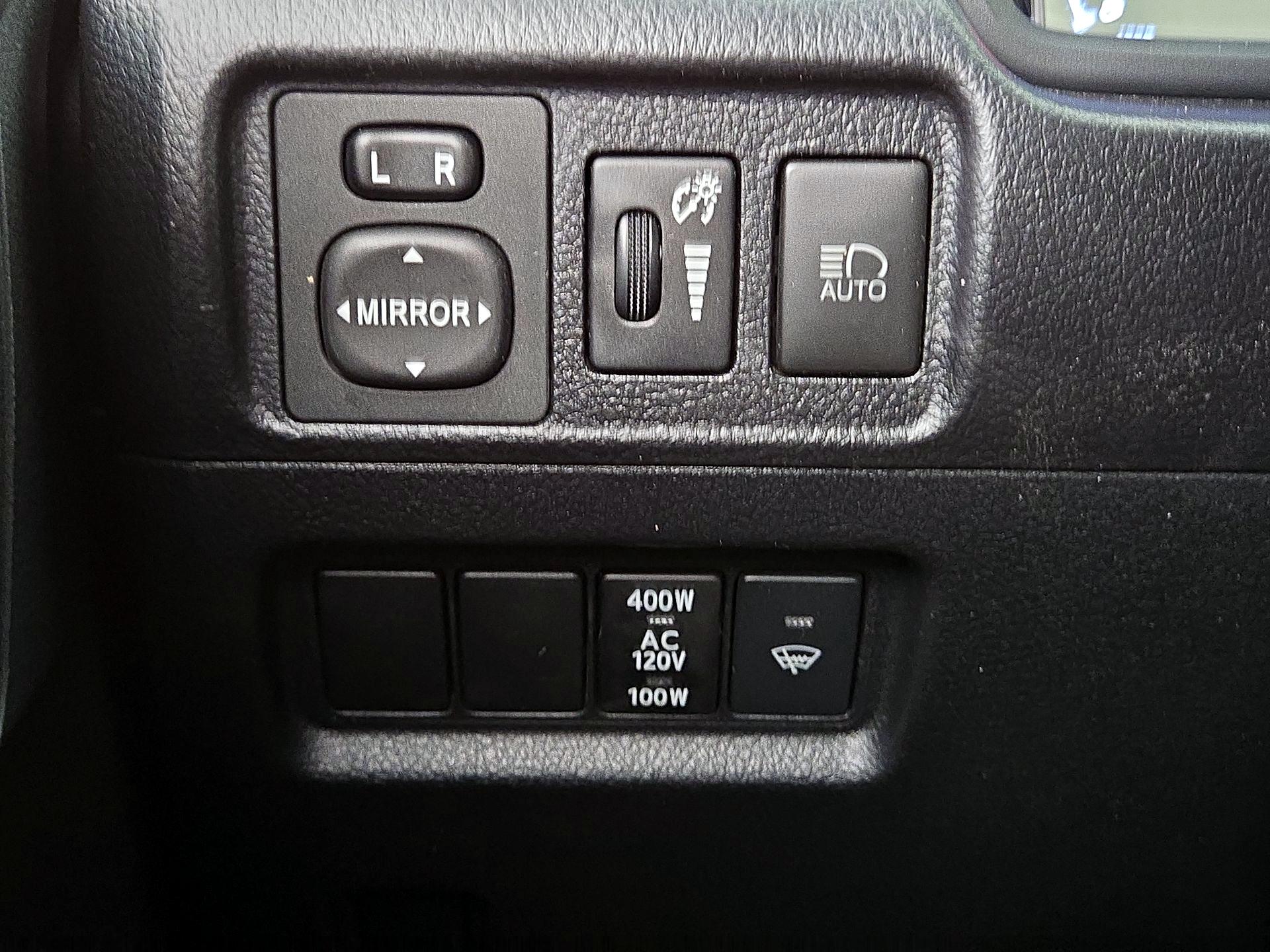 Thumbnail: 2023 Toyota 4Runner - 13