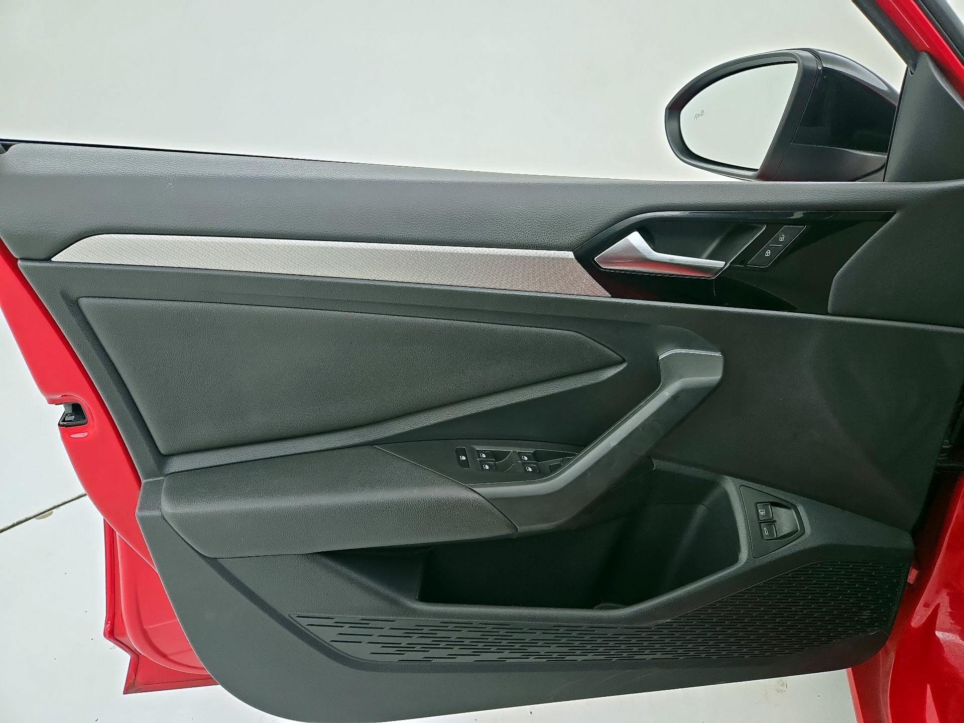 Thumbnail: 2020 Volkswagen Jetta - 12