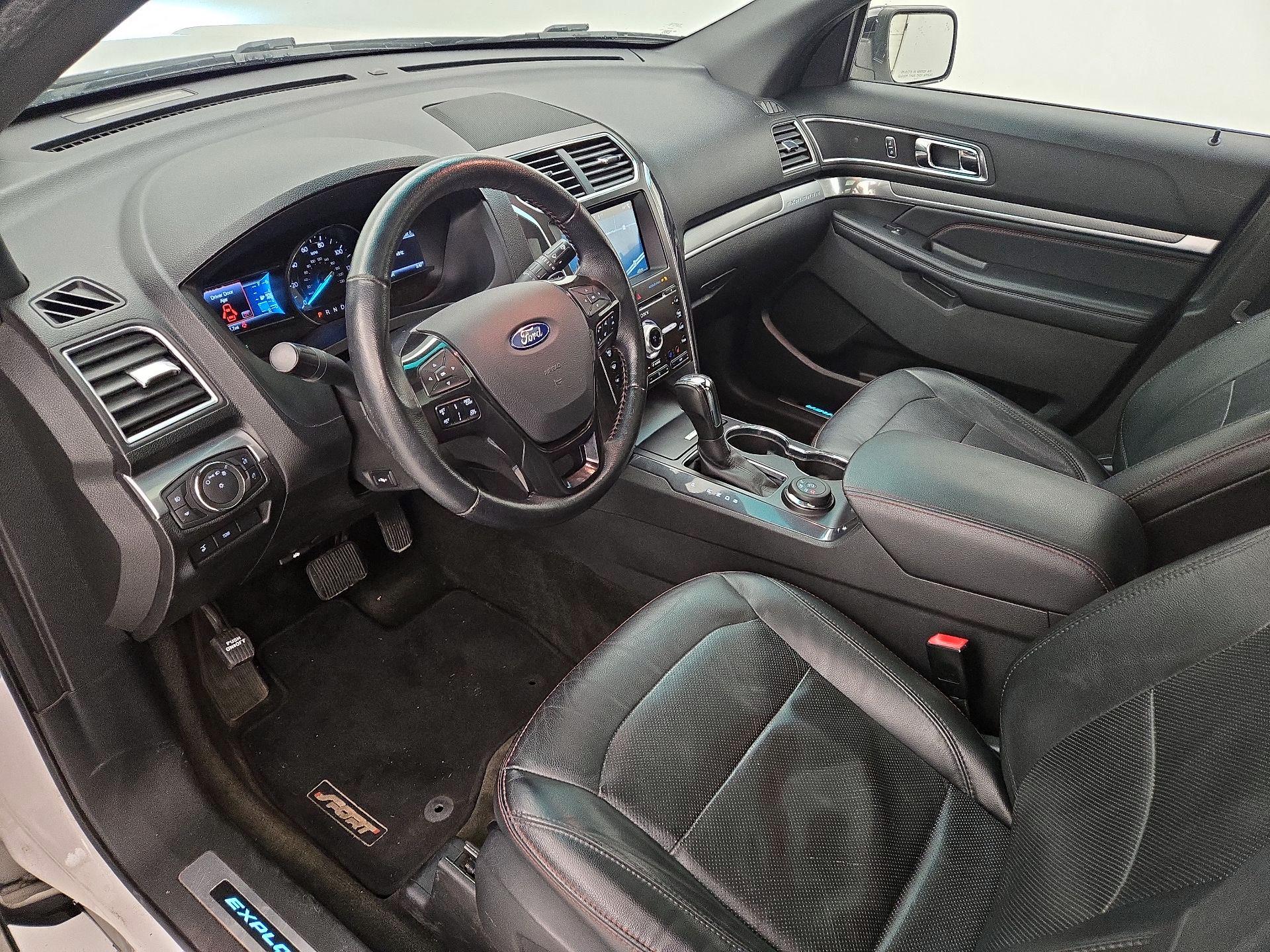 Thumbnail: 2017 Ford Explorer - 11