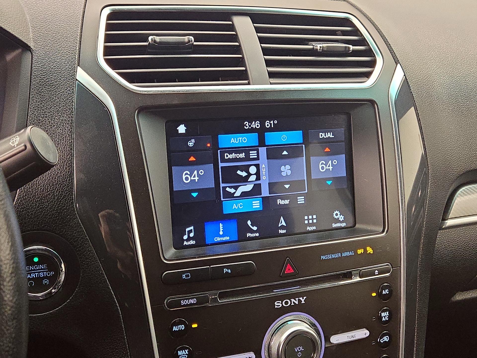 Thumbnail: 2017 Ford Explorer - 17