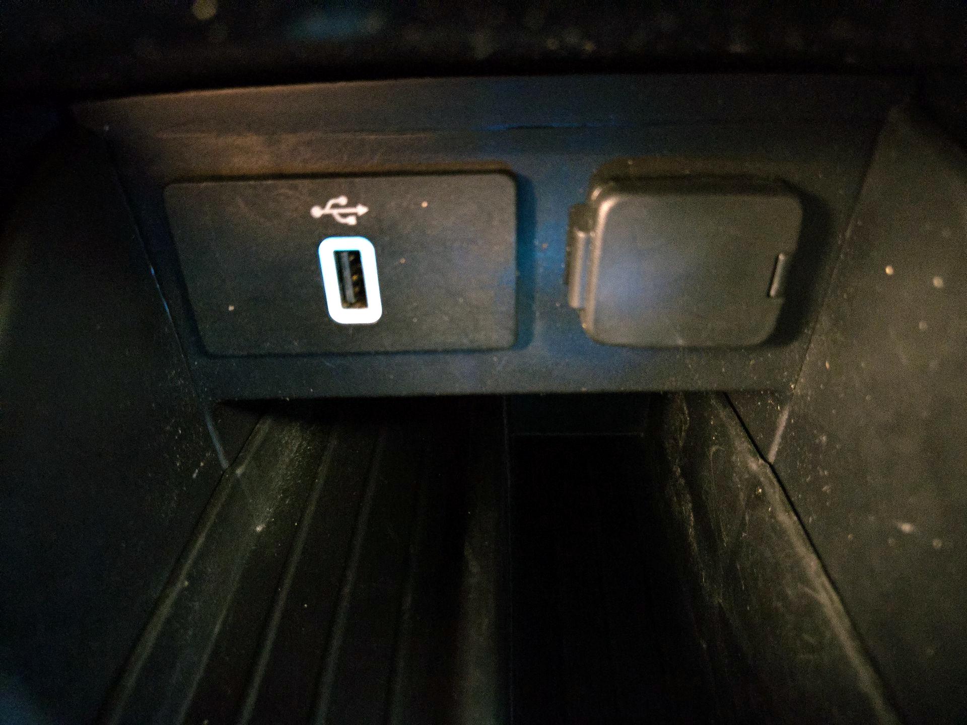 Thumbnail: 2017 Ford Explorer - 19