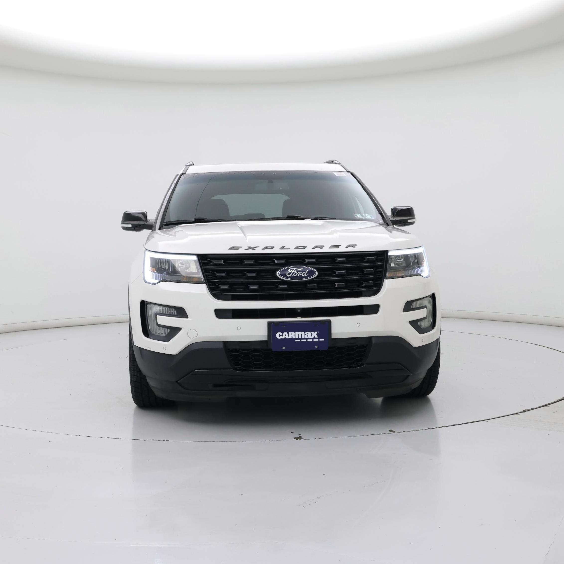 Thumbnail: 2017 Ford Explorer - 5