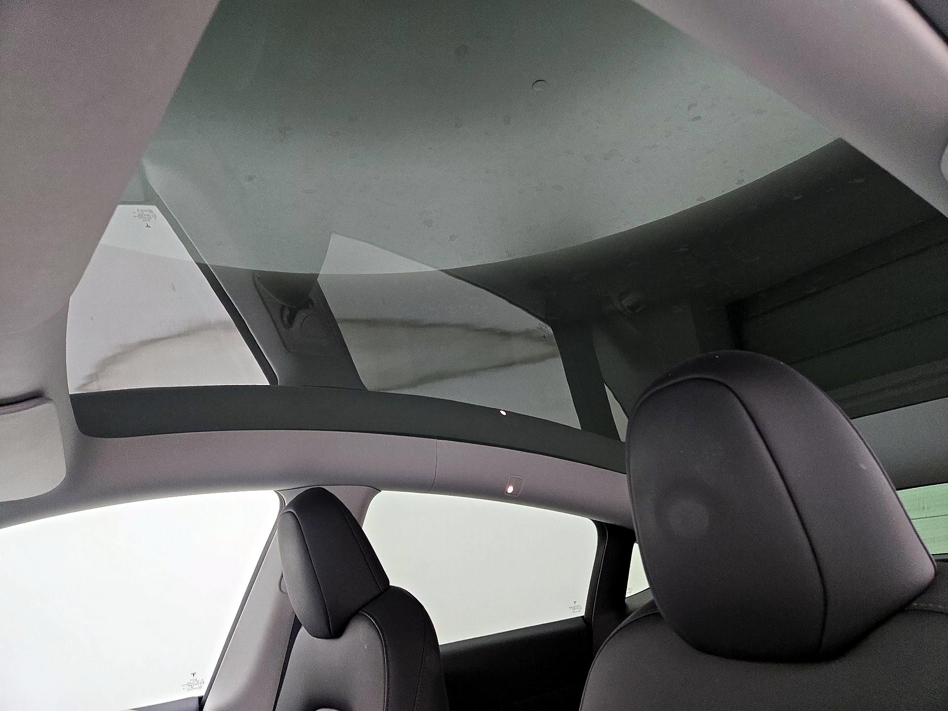 Thumbnail: 2023 Tesla Model Y - 19