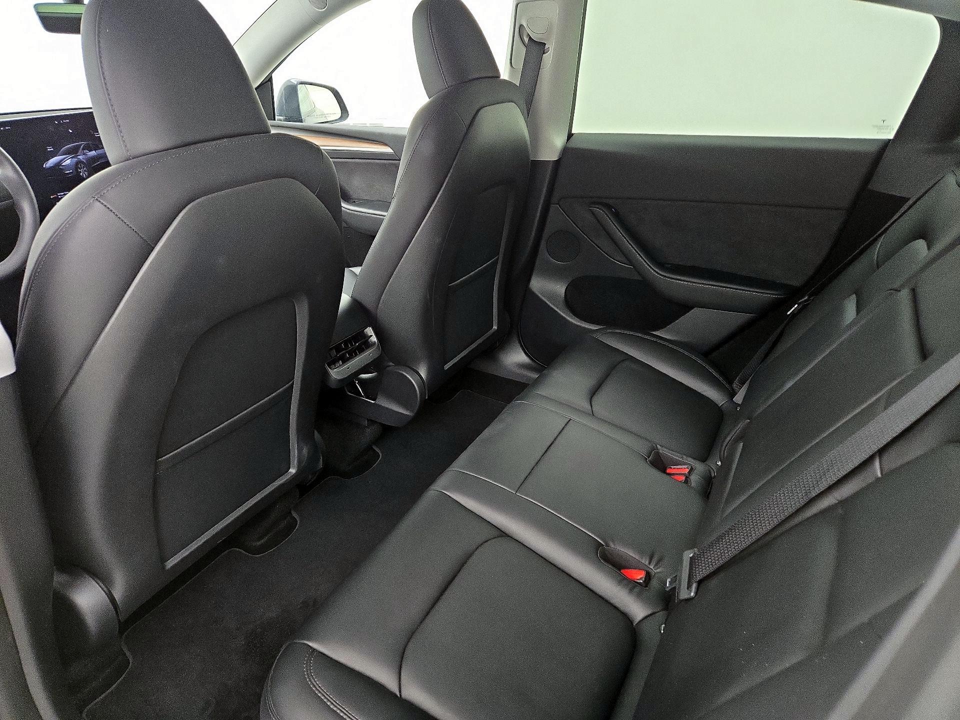 Thumbnail: 2023 Tesla Model Y - 20