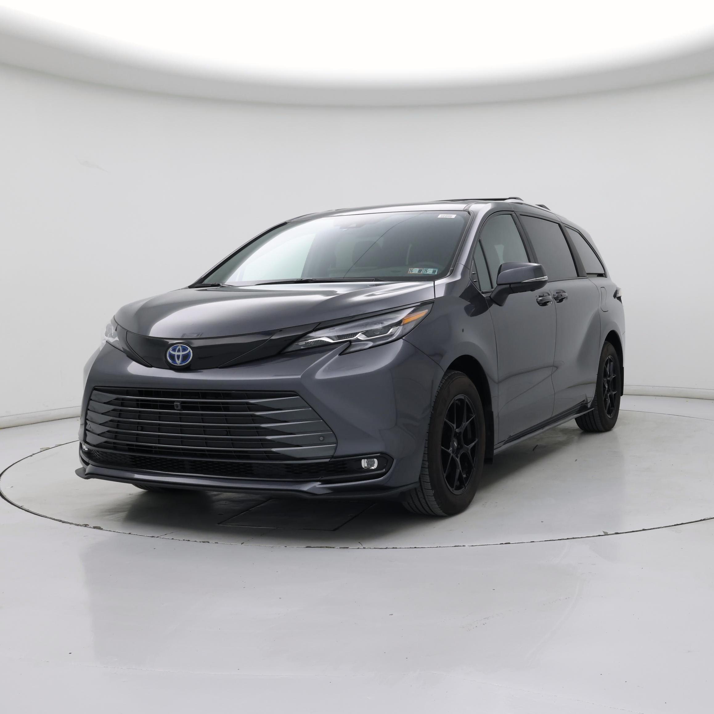 Thumbnail: 2025 Toyota Sienna - 4
