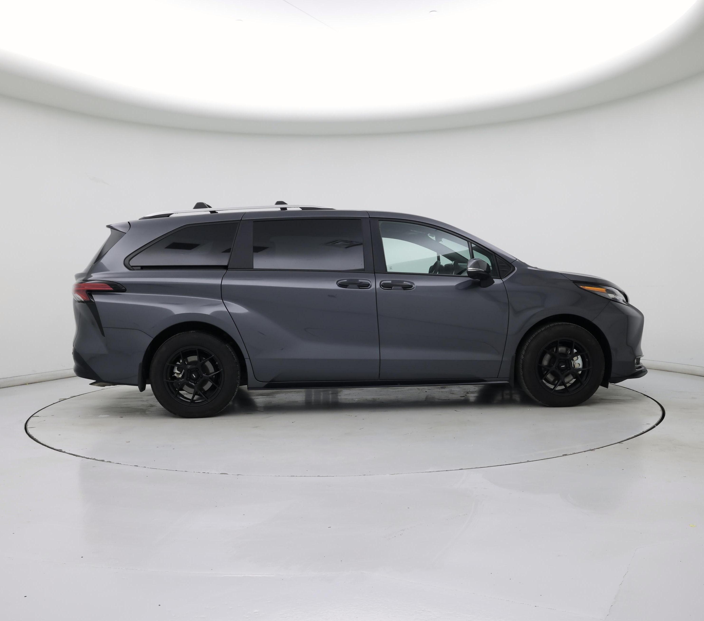 Thumbnail: 2025 Toyota Sienna - 7