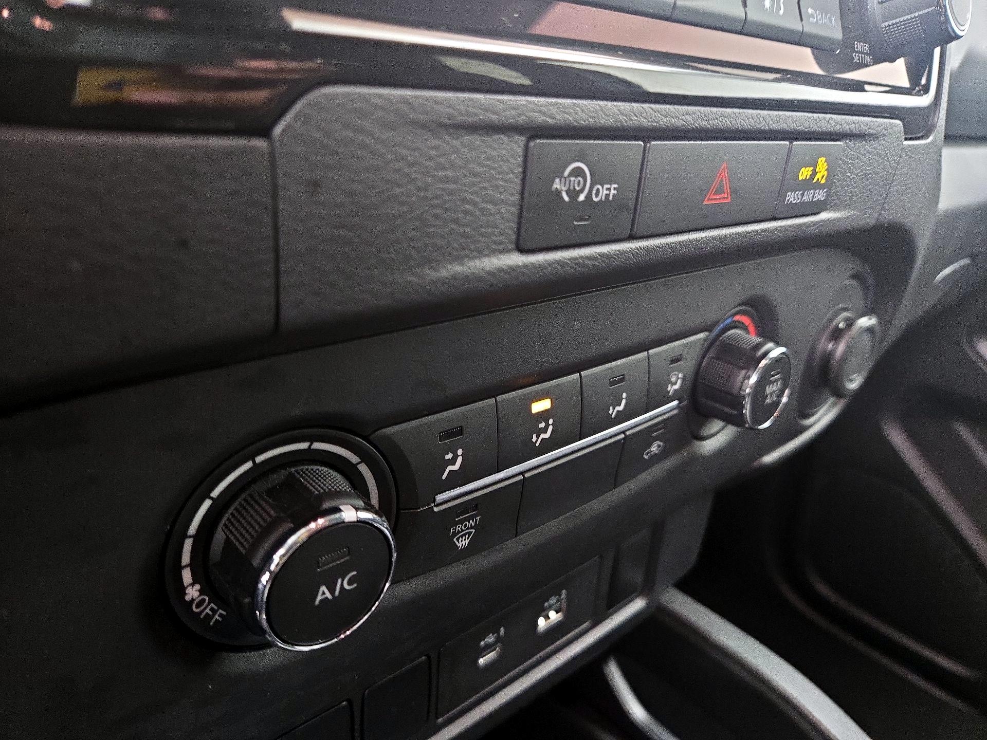 Thumbnail: 2024 Nissan Frontier - 16