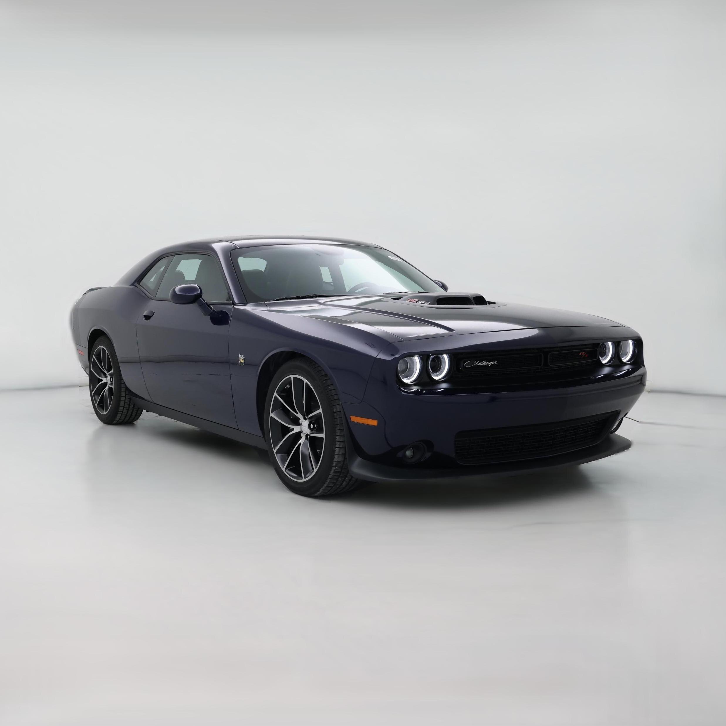Thumbnail: 2016 Dodge Challenger - 1