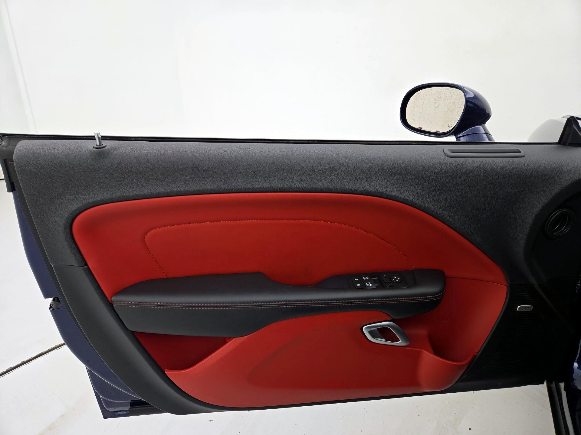 Thumbnail: 2016 Dodge Challenger - 12