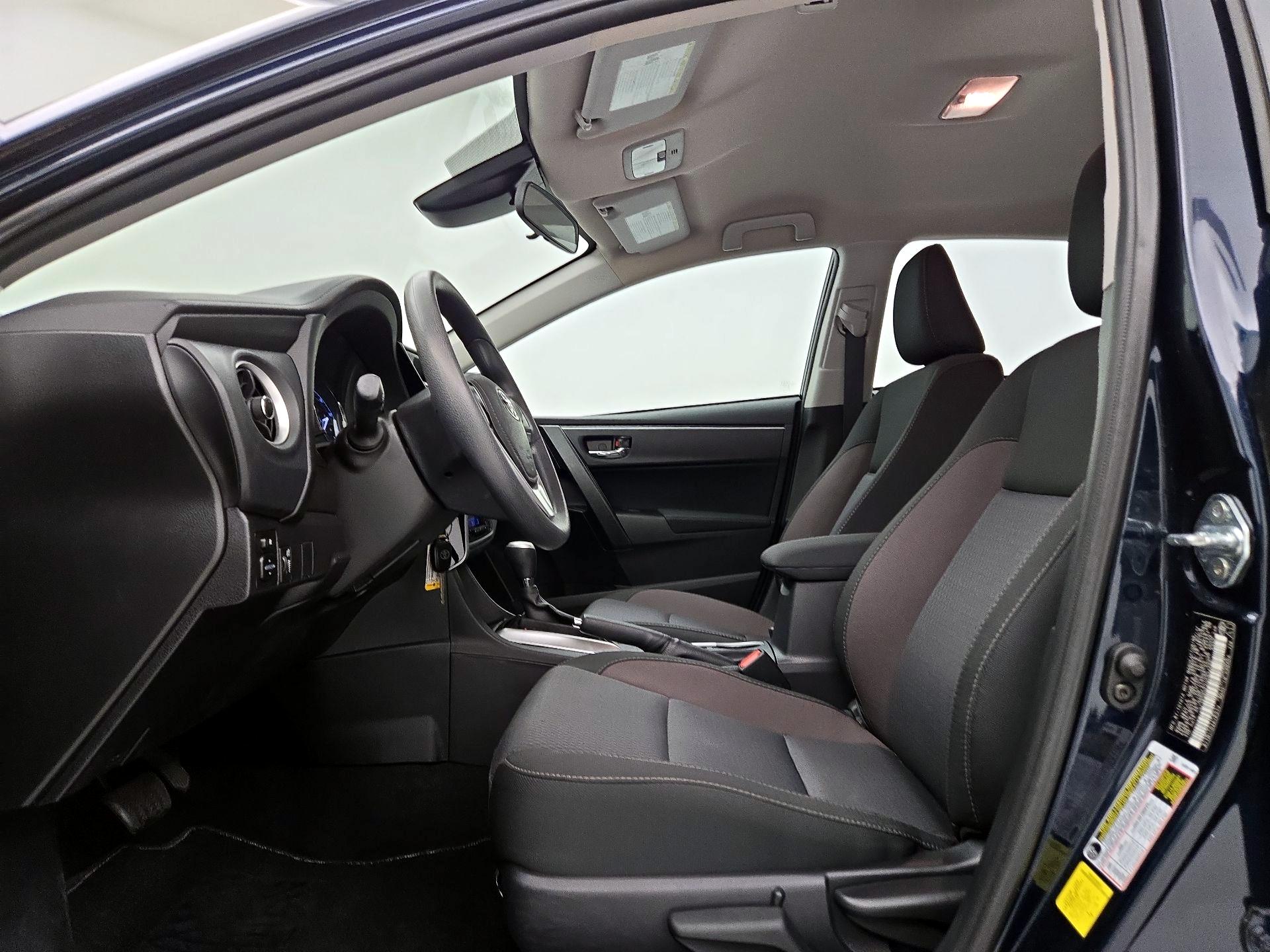 Thumbnail: 2017 Toyota Corolla - 11