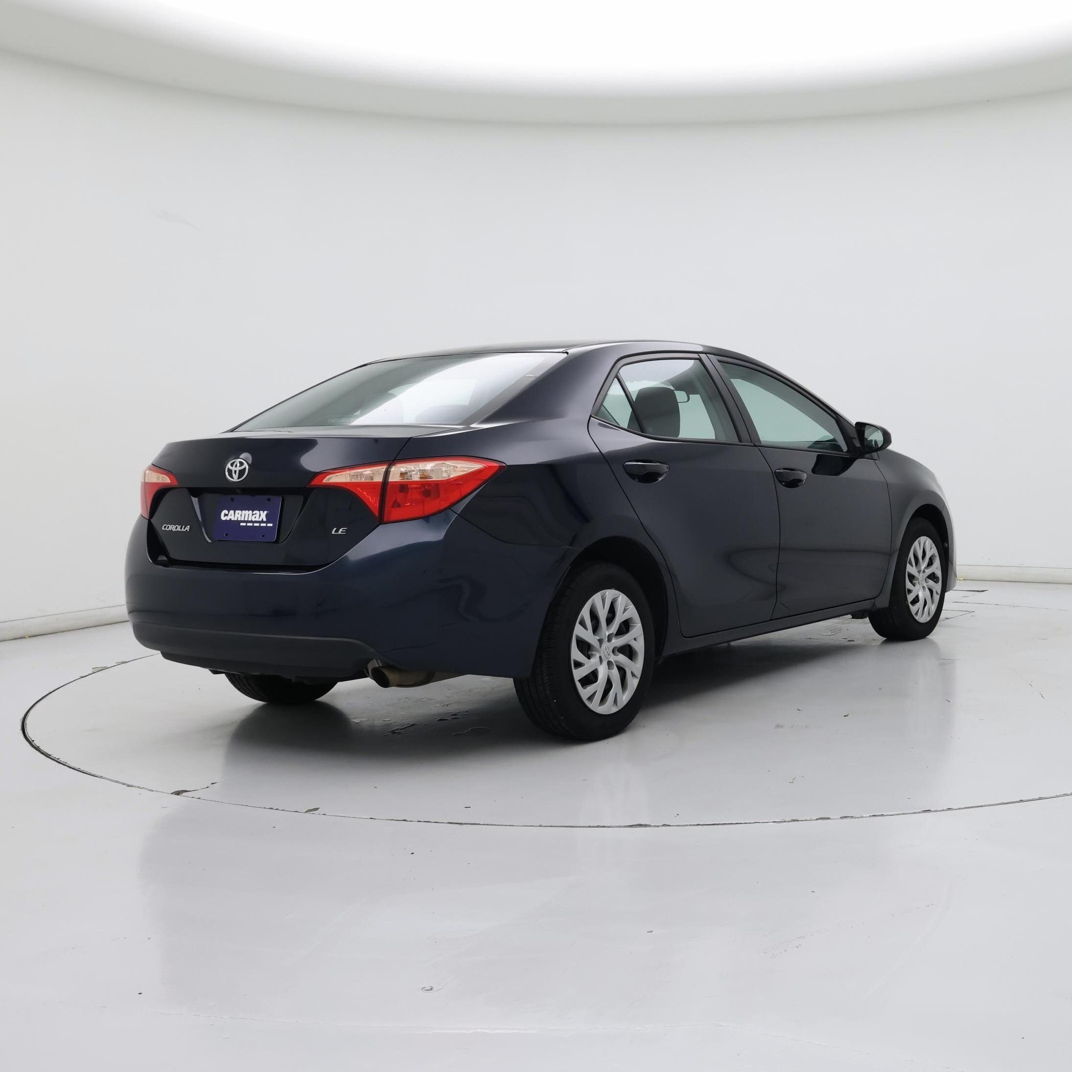 Thumbnail: 2017 Toyota Corolla - 8