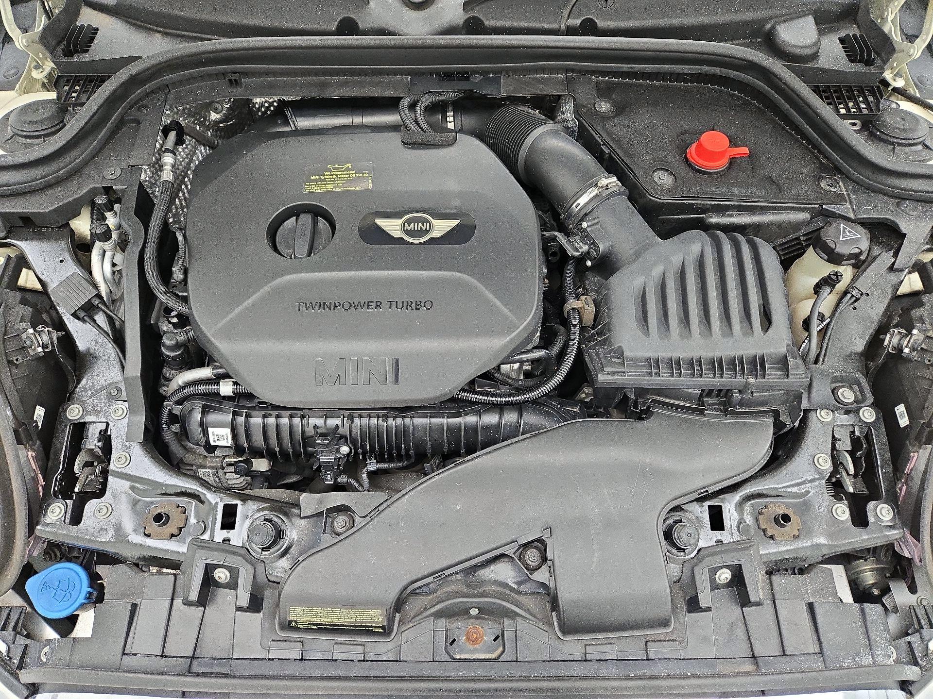 Thumbnail: 2015 MINI Cooper Hardtop - 20