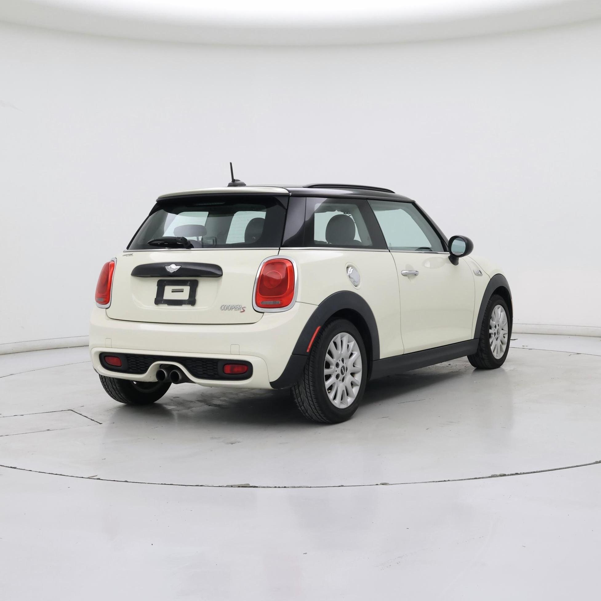 Thumbnail: 2015 MINI Cooper Hardtop - 8