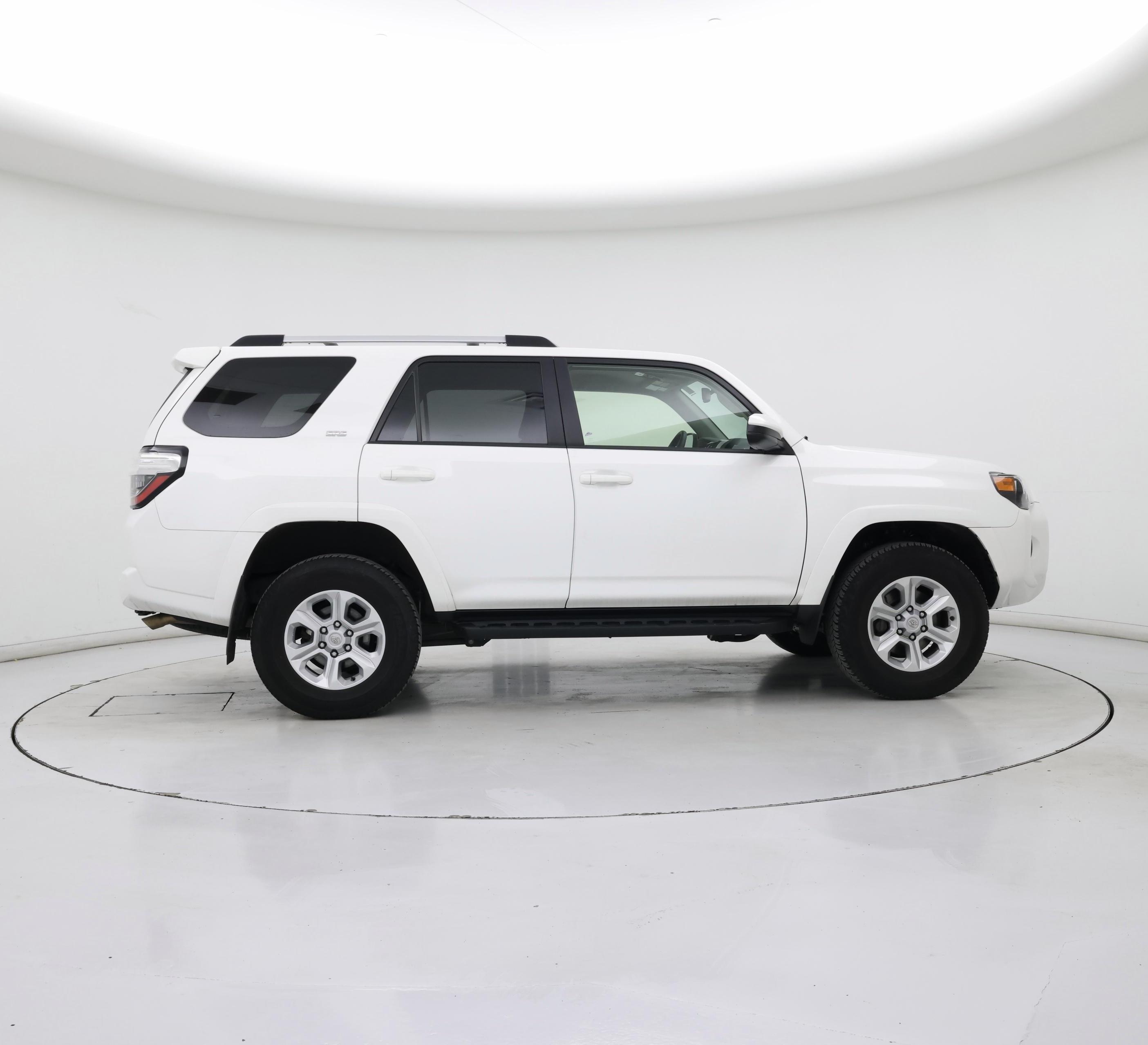 Thumbnail: 2023 Toyota 4Runner - 7