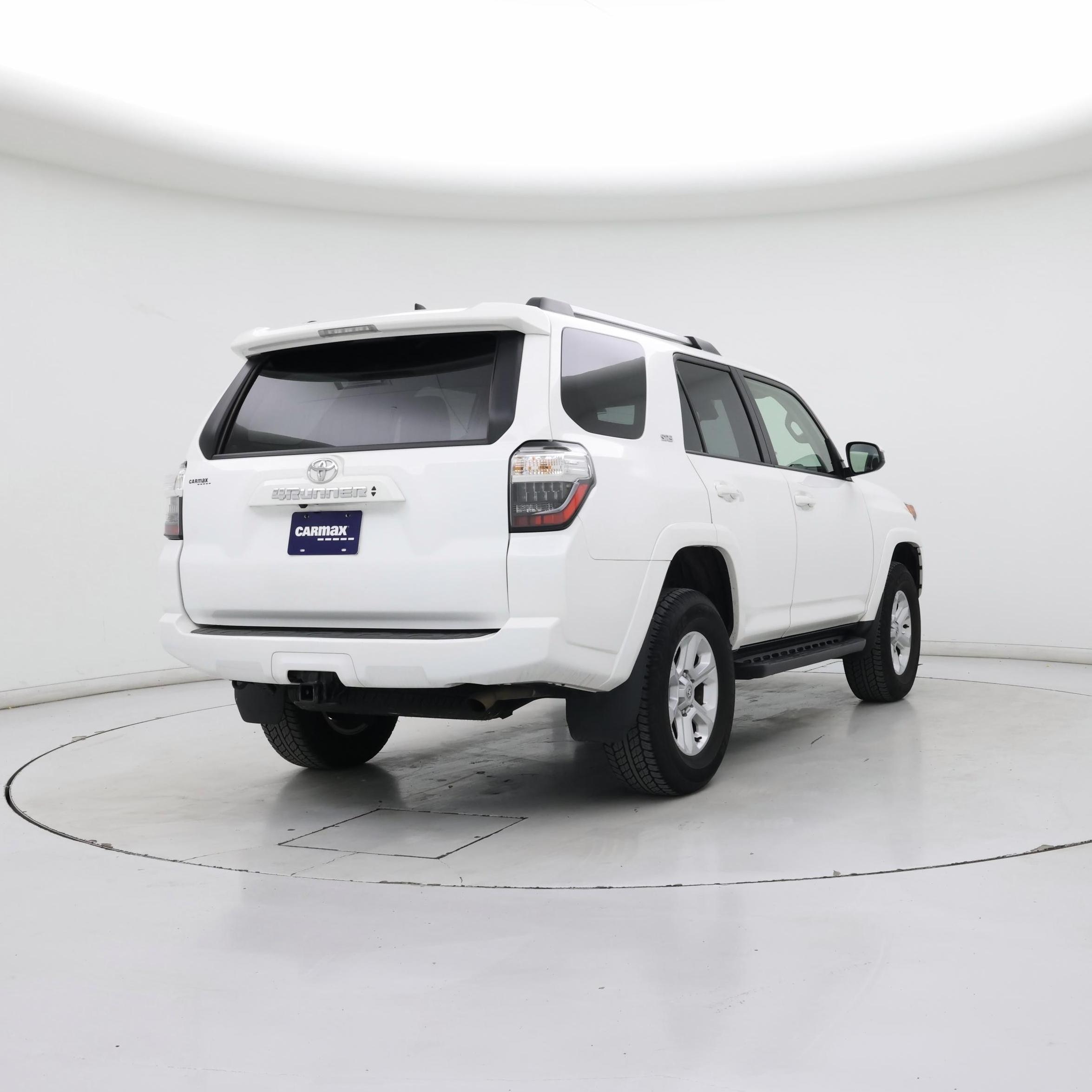 Thumbnail: 2023 Toyota 4Runner - 8