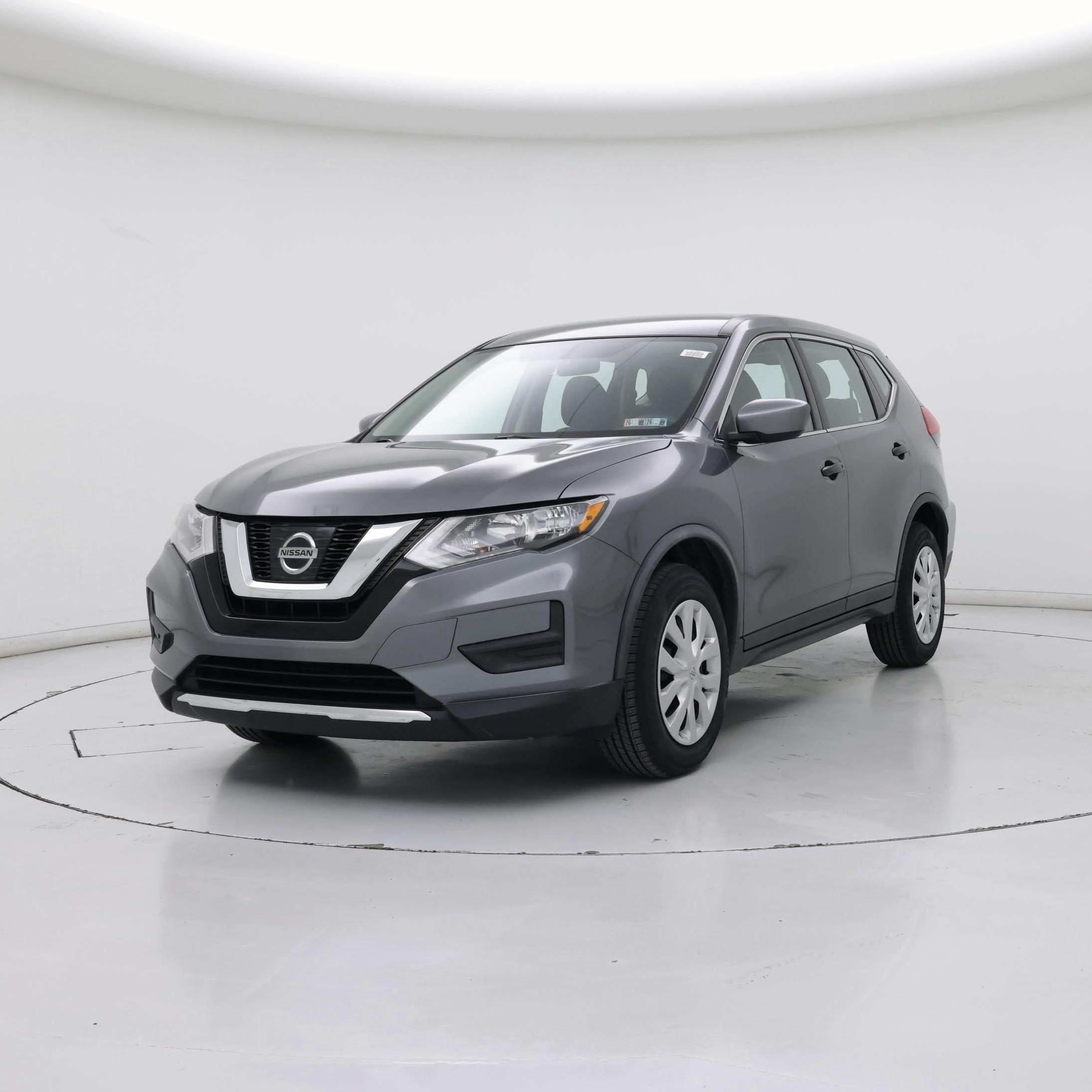Thumbnail: 2017 Nissan Rogue - 4