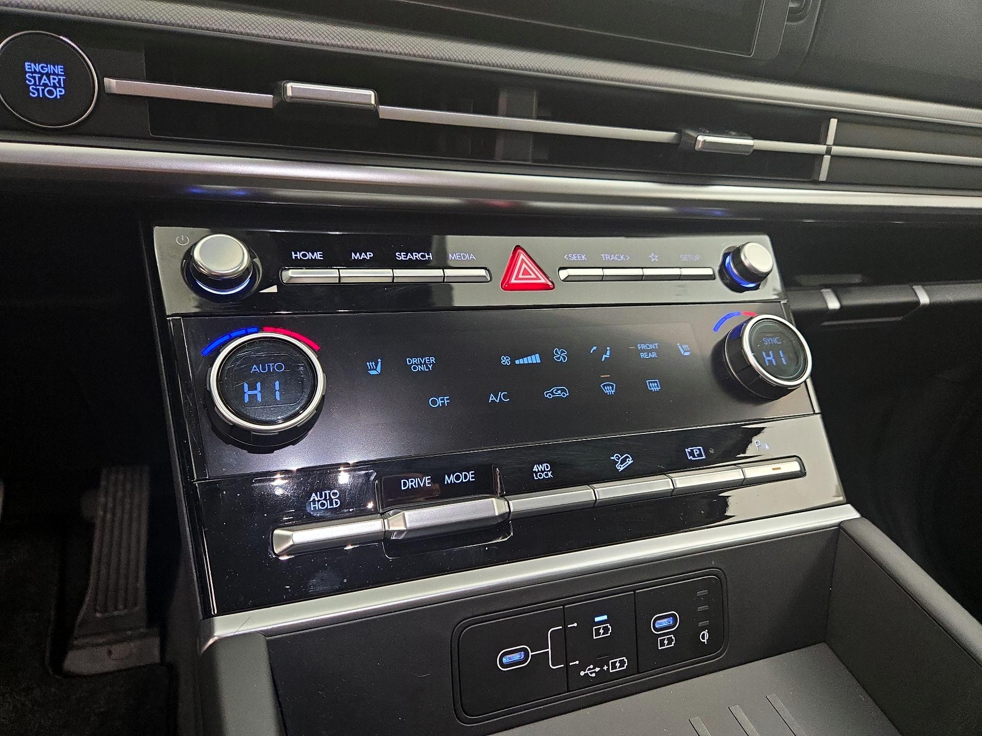 Thumbnail: 2025 Hyundai Santa Fe - 16