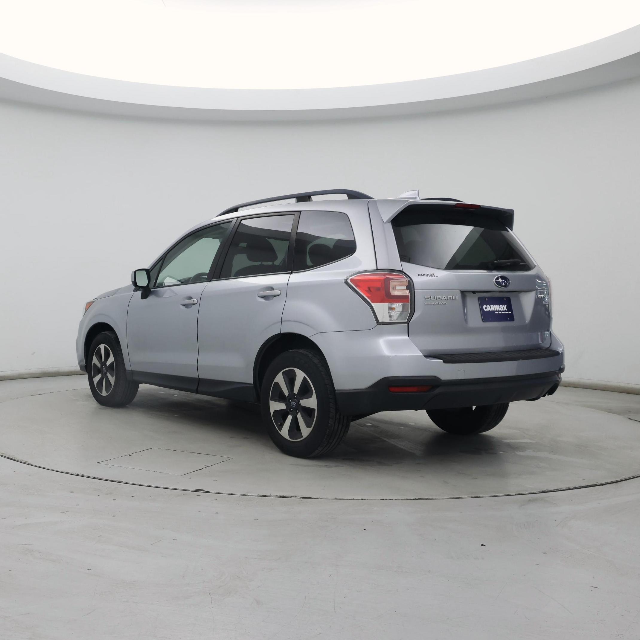 Thumbnail: 2017 Subaru Forester - 2