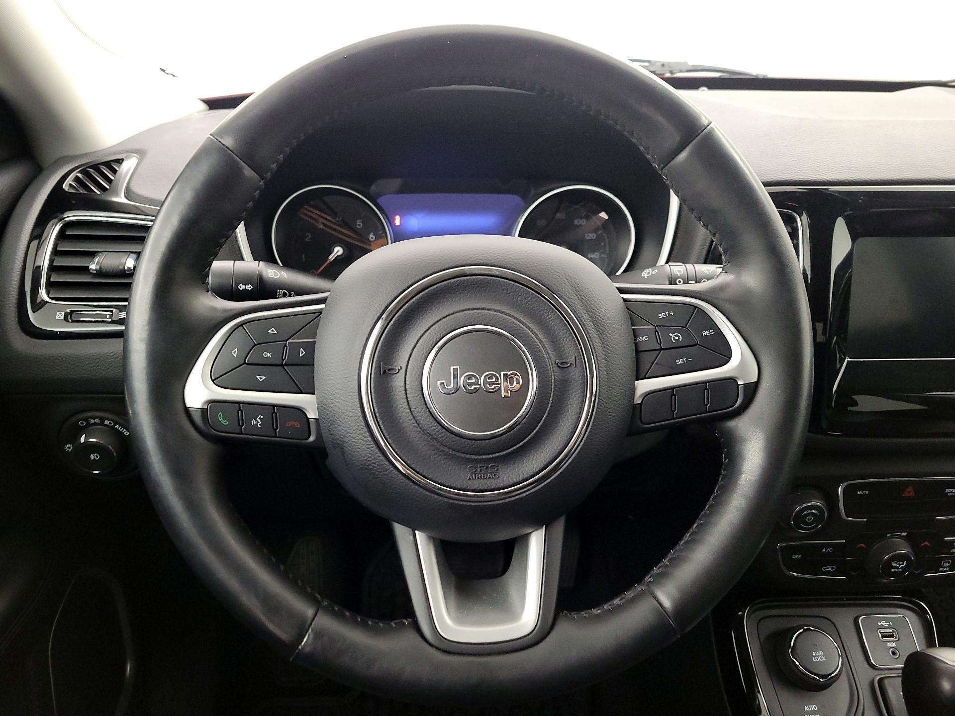 Thumbnail: 2019 Jeep Compass - 10