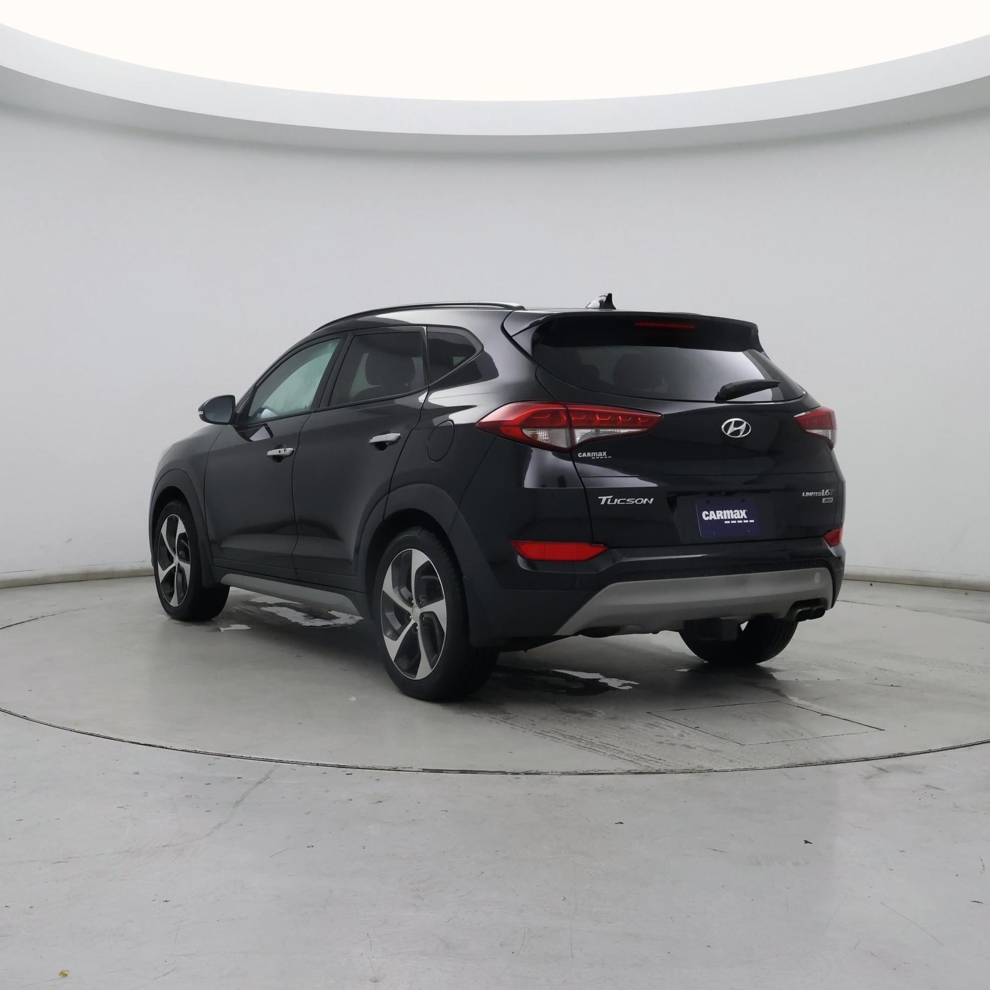 Thumbnail: 2017 Hyundai Tucson - 2