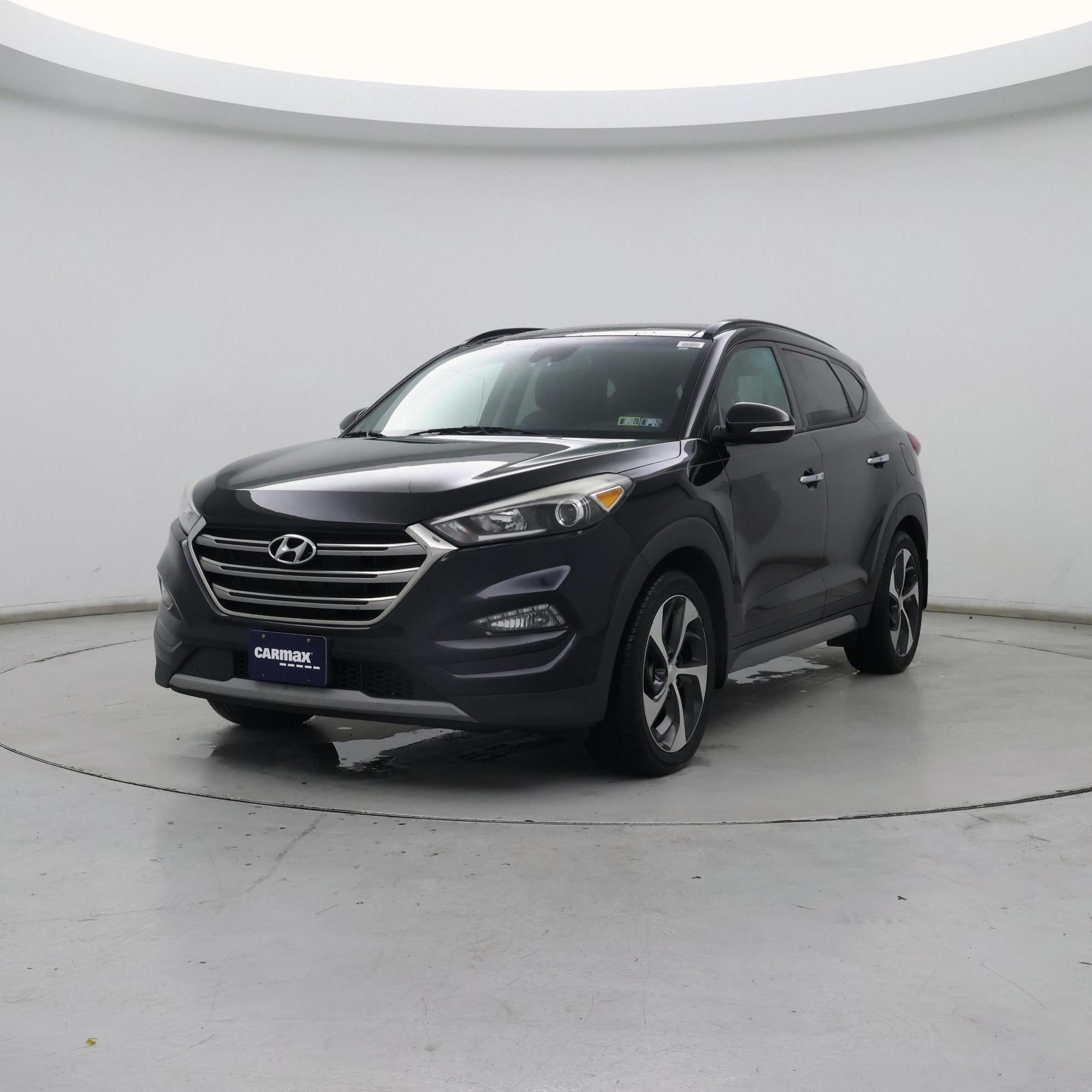 Thumbnail: 2017 Hyundai Tucson - 4