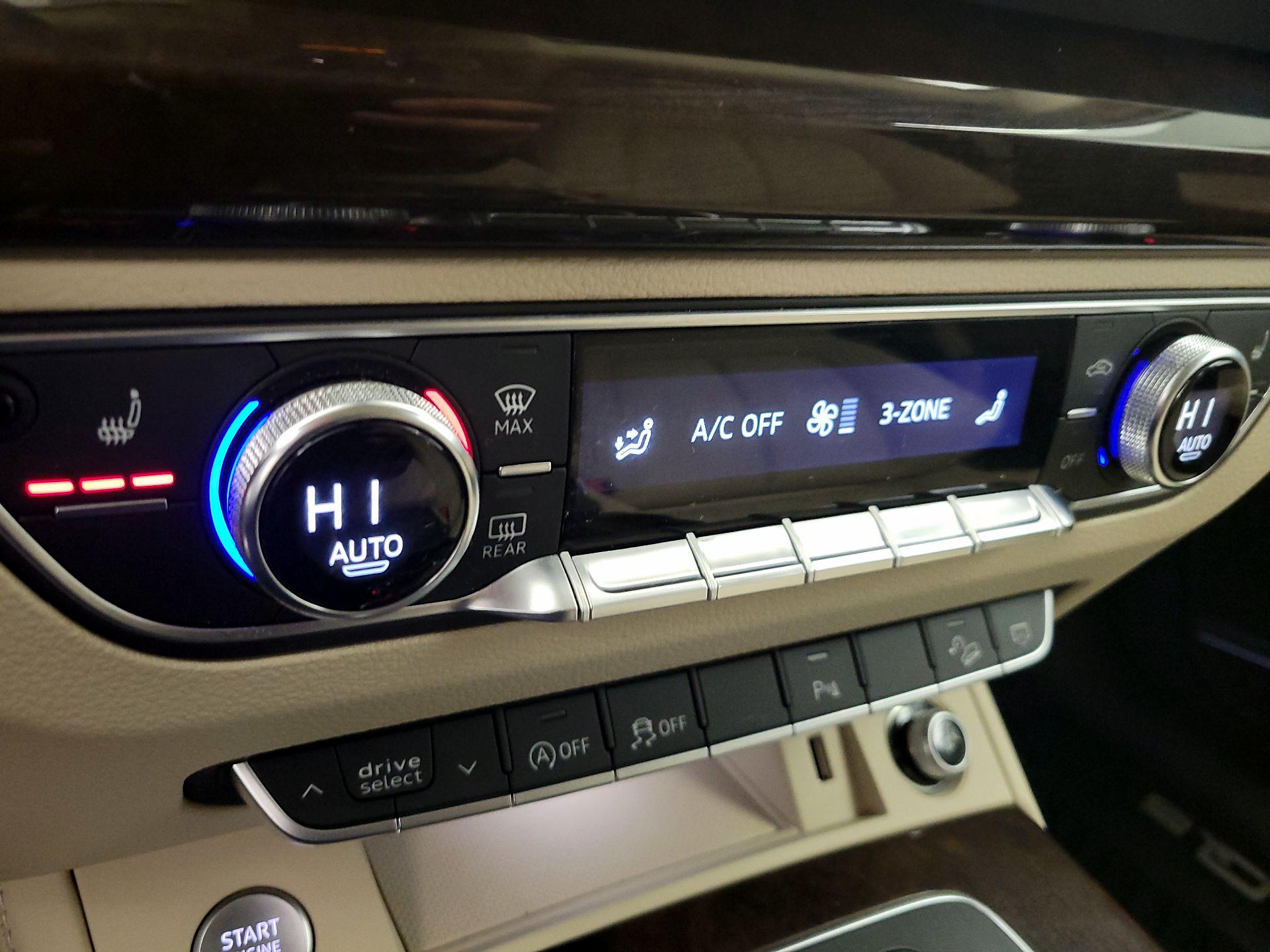 Thumbnail: 2020 Audi Q5 - 17