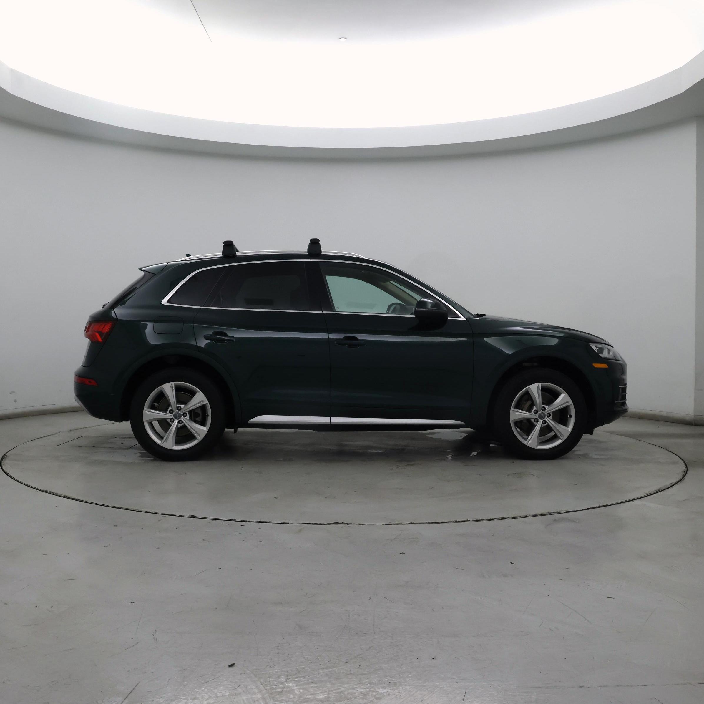 Thumbnail: 2020 Audi Q5 - 7