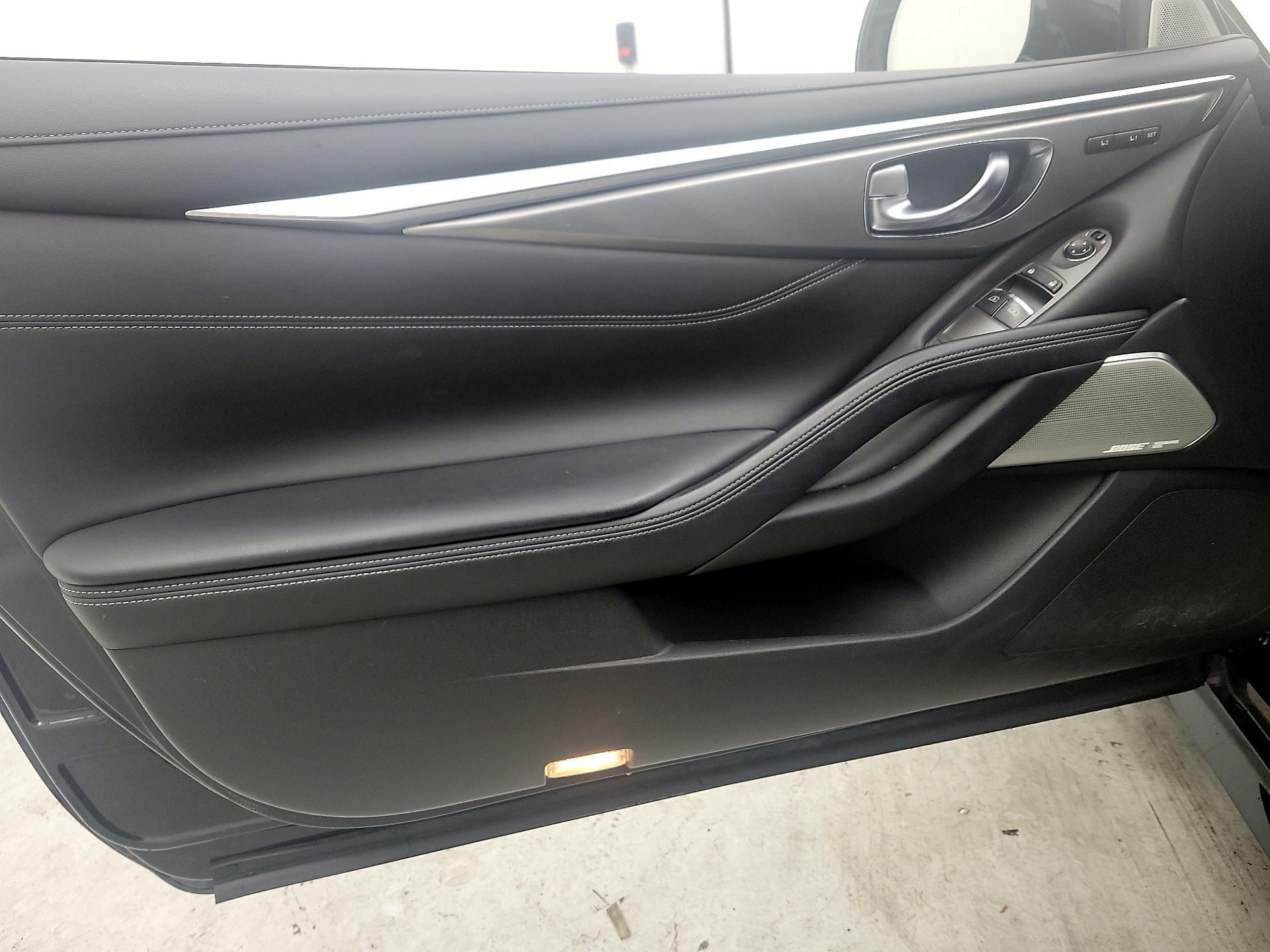 Thumbnail: 2017 INFINITI Q60 - 12