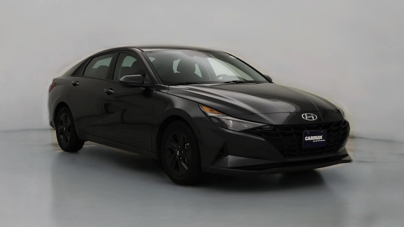 2021 Hyundai Elantra SEL Hero Image