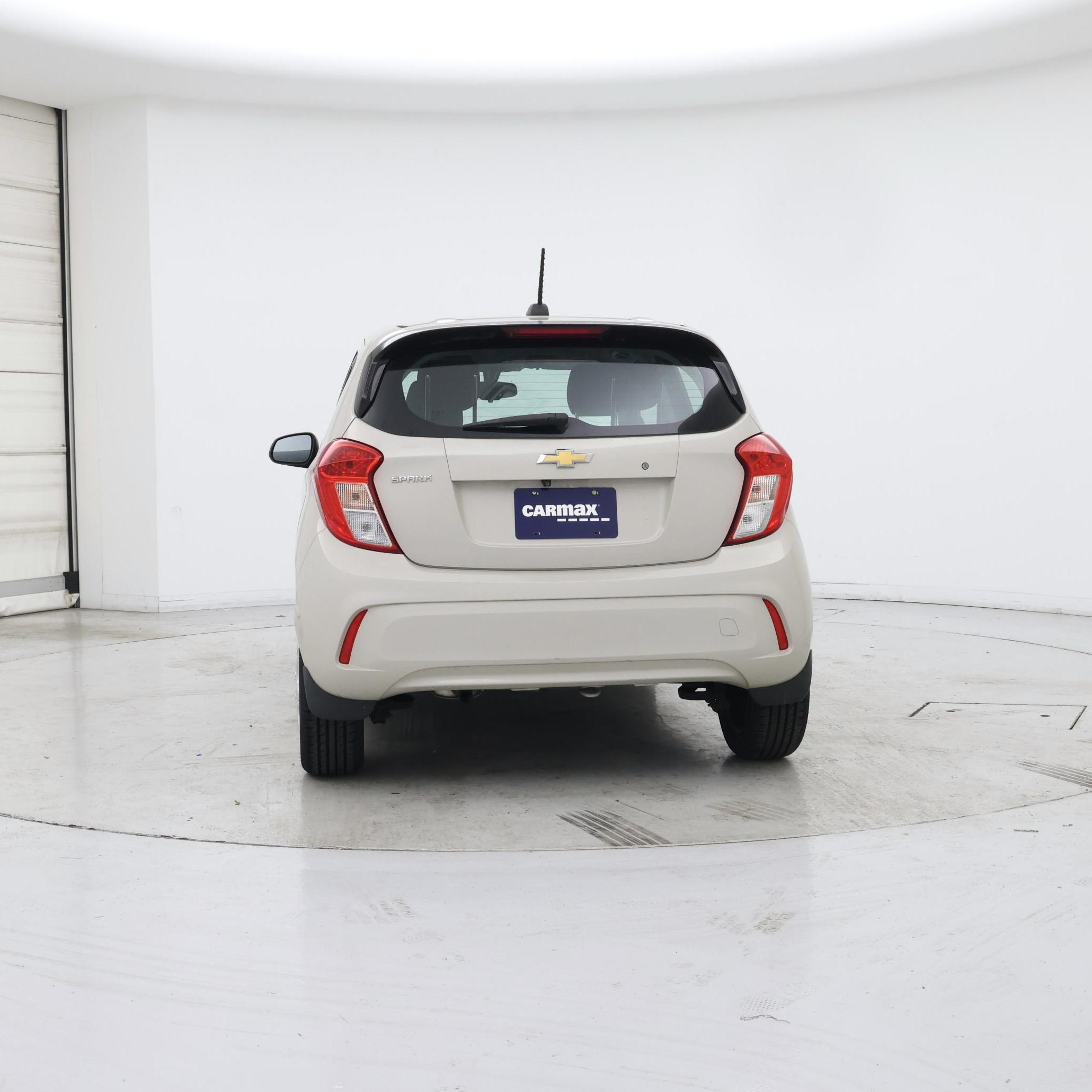 Thumbnail: 2017 Chevrolet Spark - 6