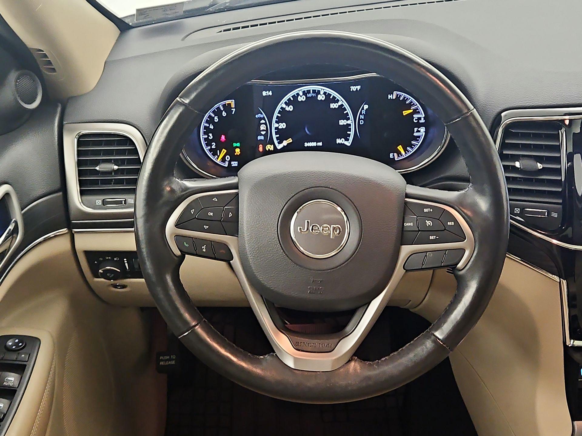 Thumbnail: 2020 Jeep Grand Cherokee - 10
