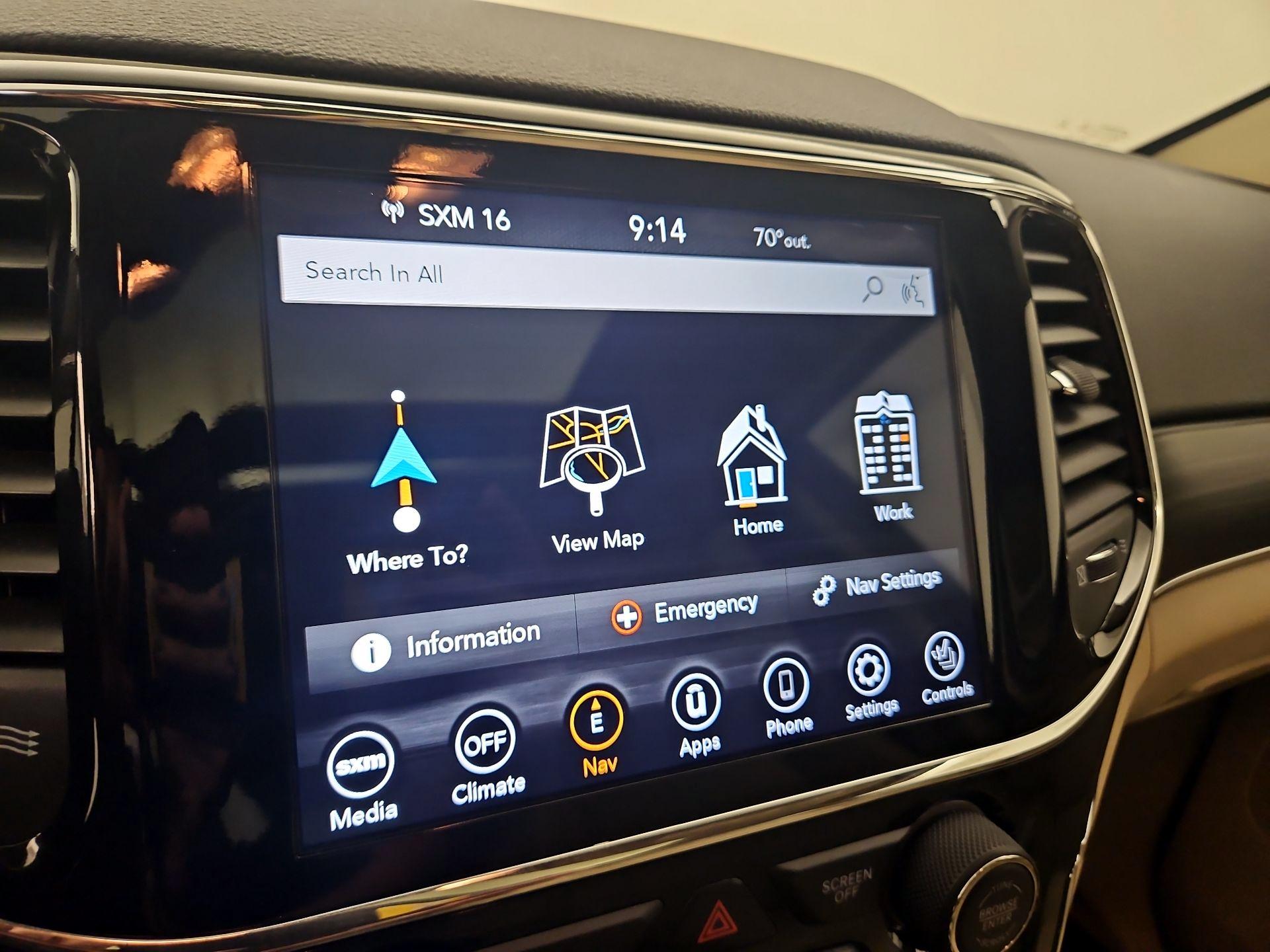 Thumbnail: 2020 Jeep Grand Cherokee - 14