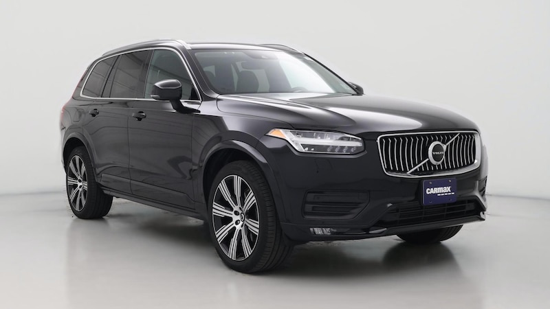 2021 Volvo XC90 T6 Momentum Hero Image