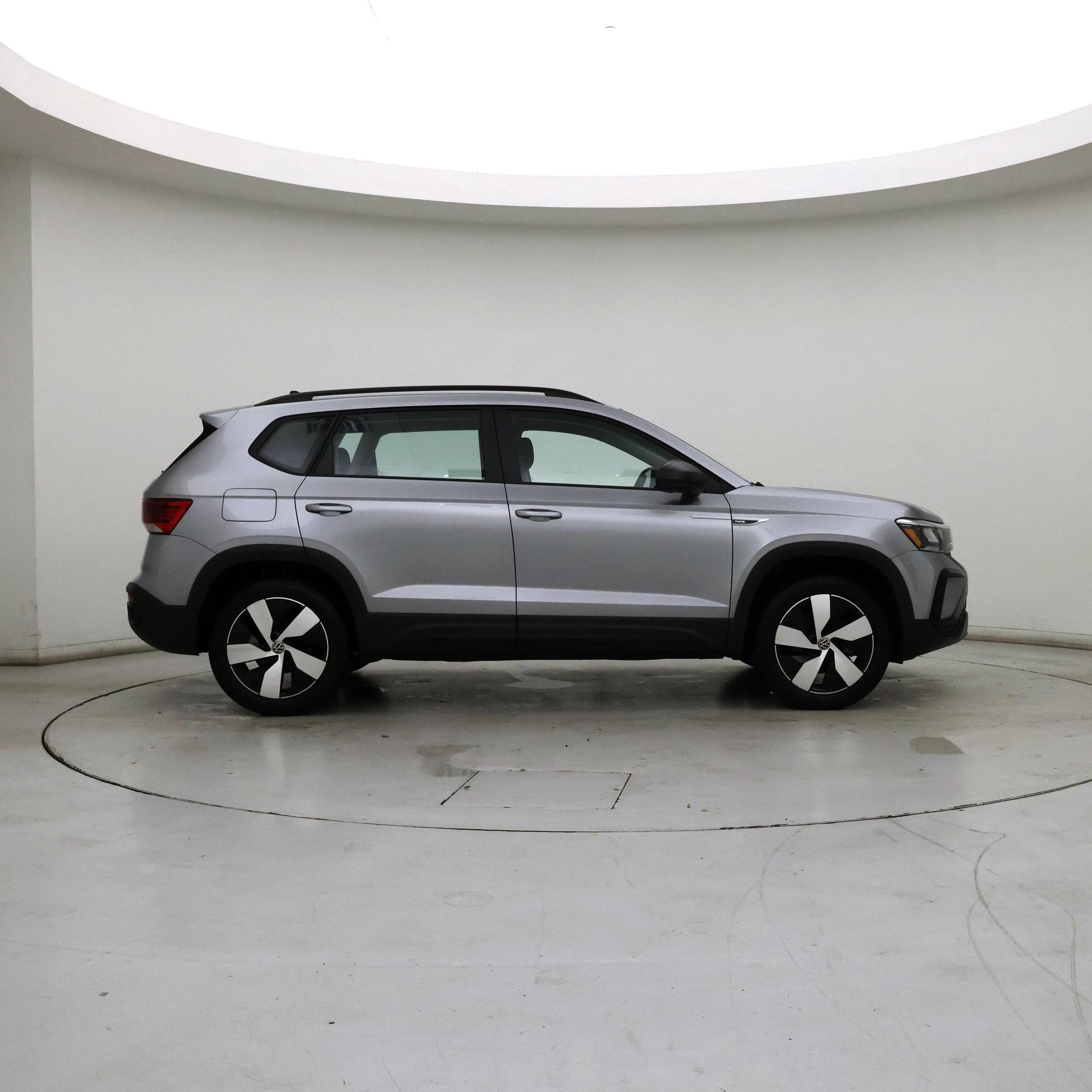 Thumbnail: 2023 Volkswagen Taos - 7