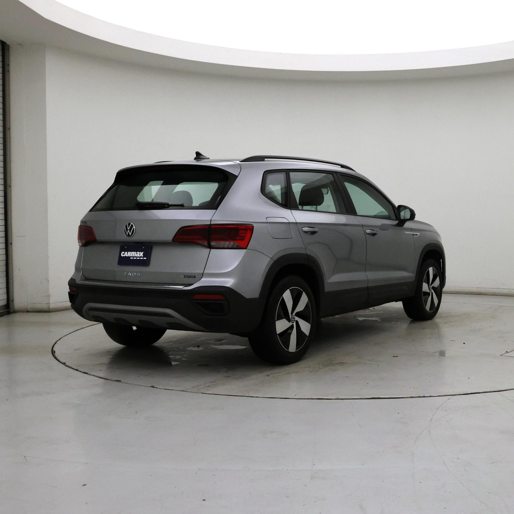 Thumbnail: 2023 Volkswagen Taos - 8