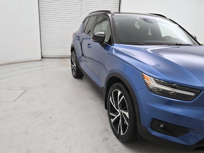 2020 Volvo XC40 T5 R-Design -
                Newark, DE