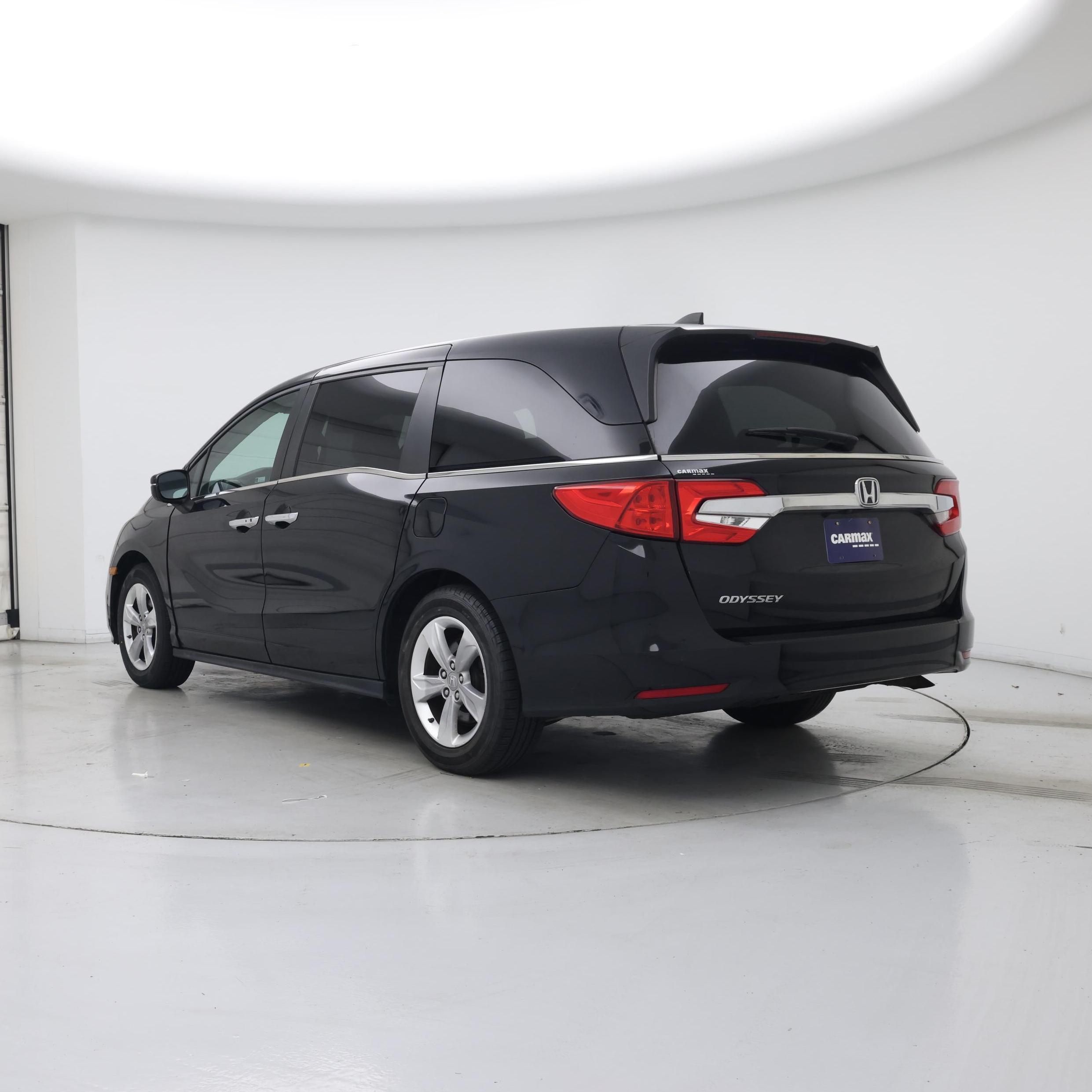 Thumbnail: 2019 Honda Odyssey - 2