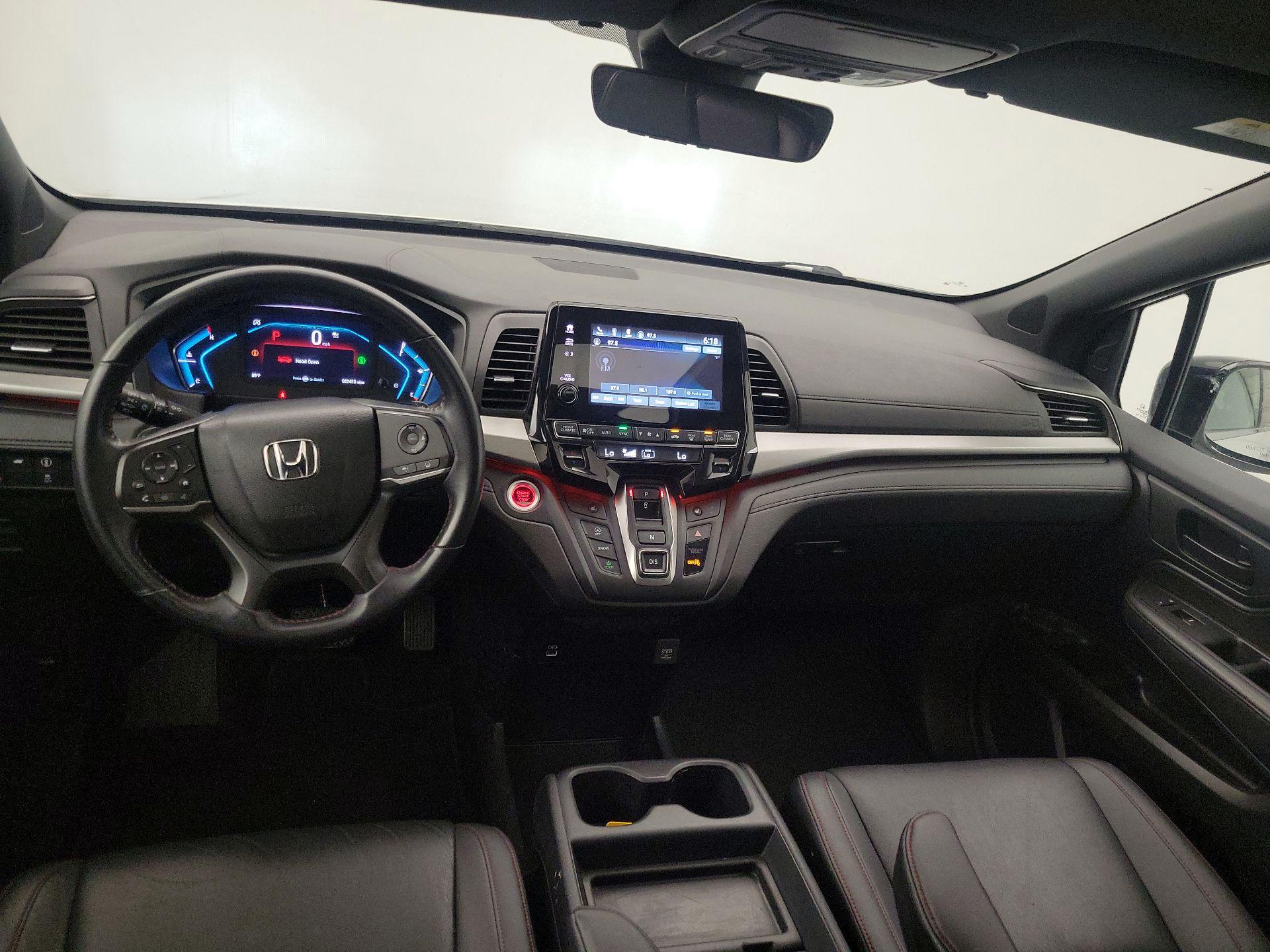 Thumbnail: 2023 Honda Odyssey - 9