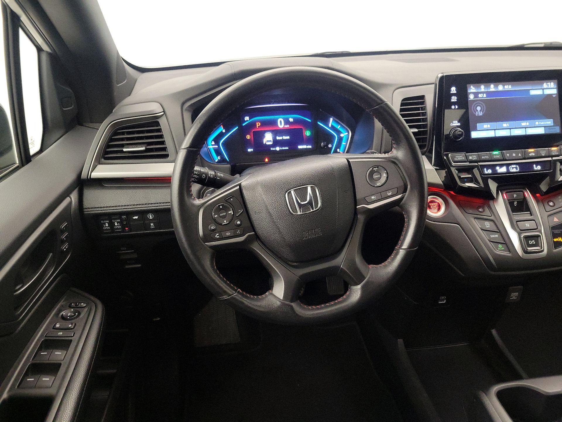 Thumbnail: 2023 Honda Odyssey - 10