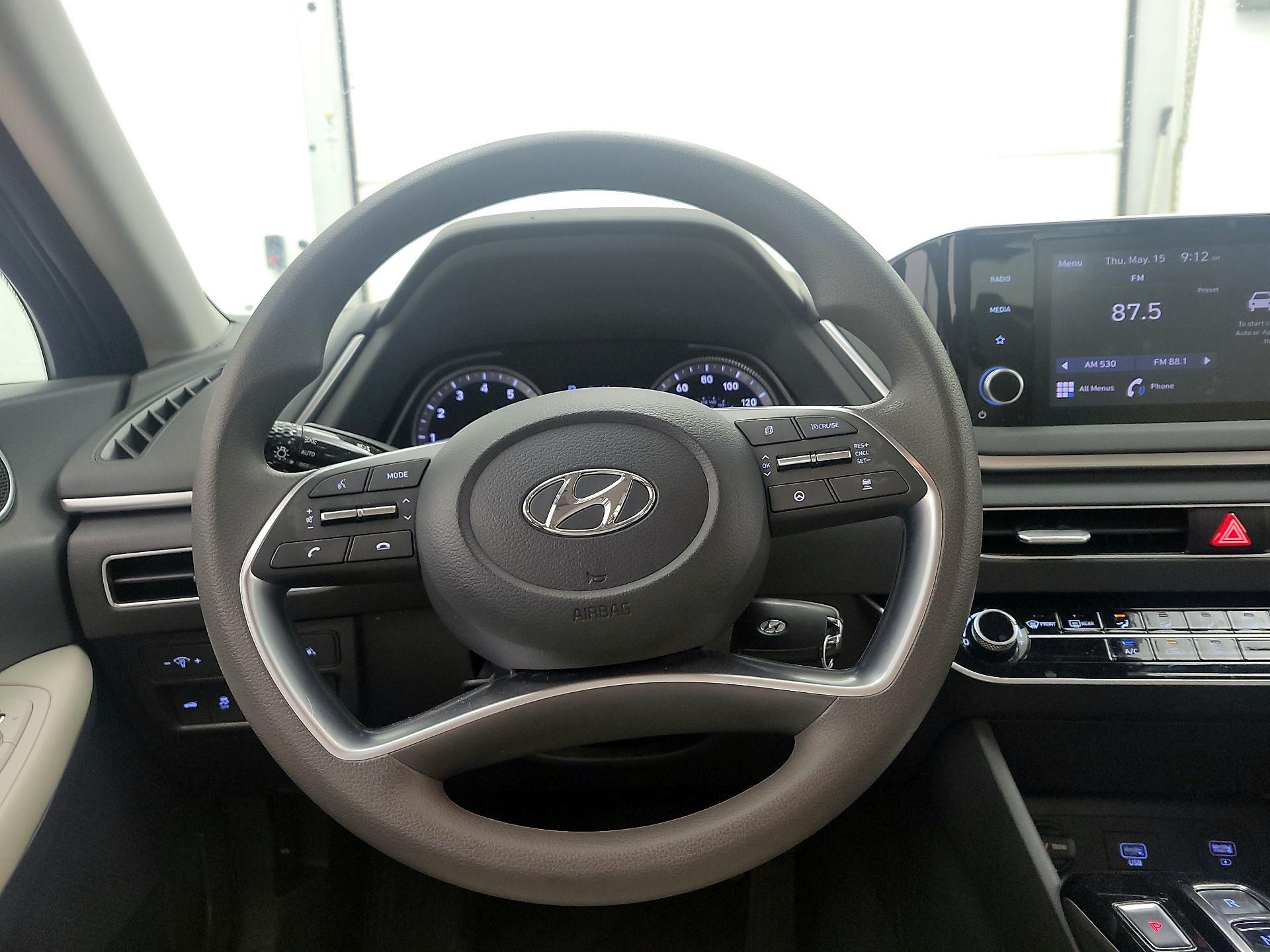 Thumbnail: 2023 Hyundai Sonata - 10