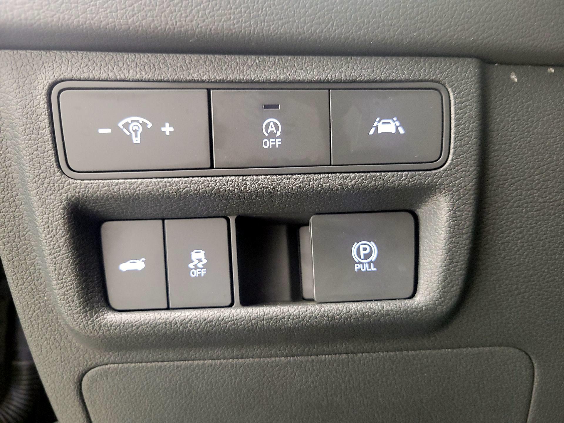 Thumbnail: 2023 Hyundai Sonata - 13