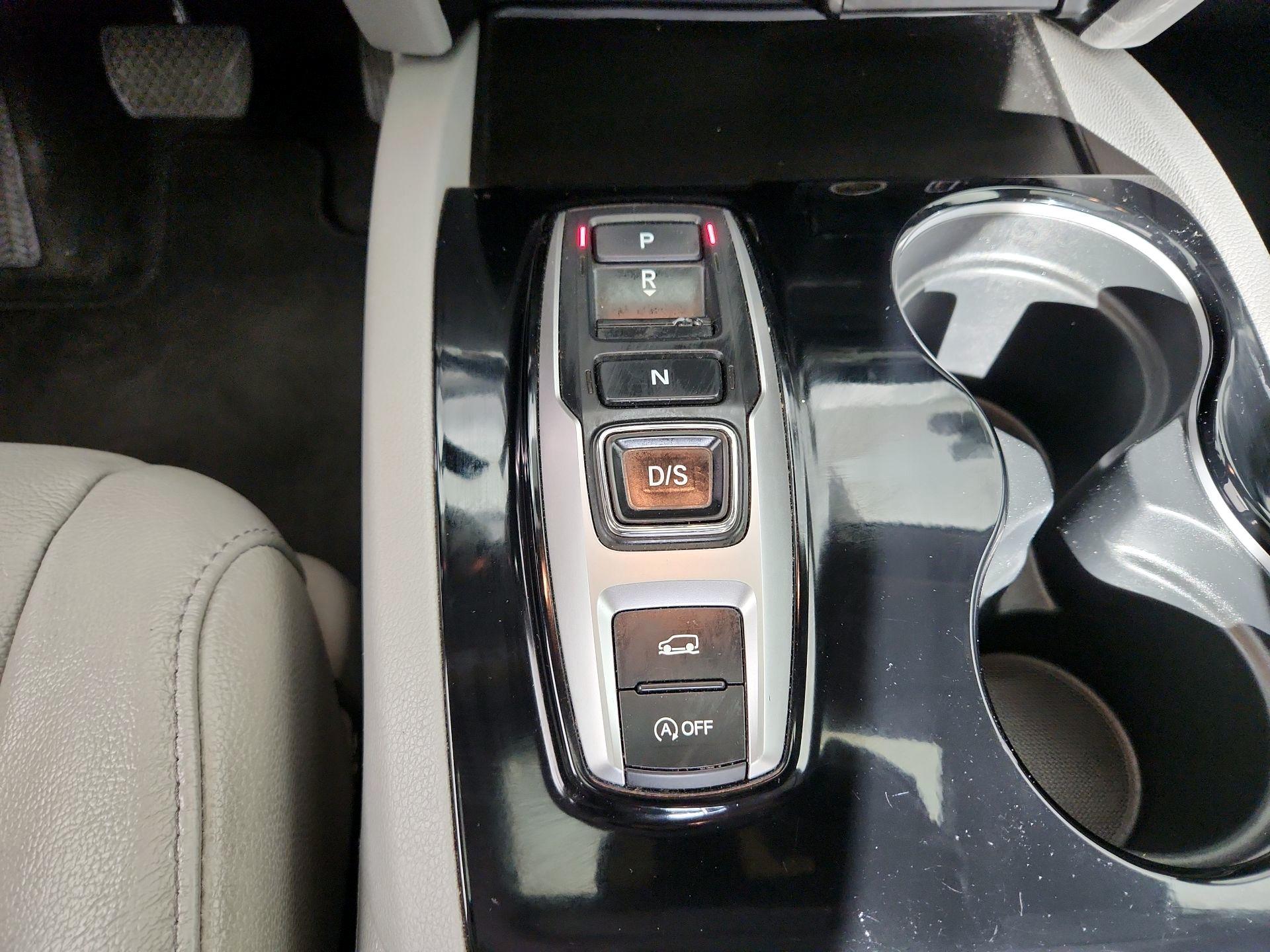 Thumbnail: 2022 Honda Pilot - 18